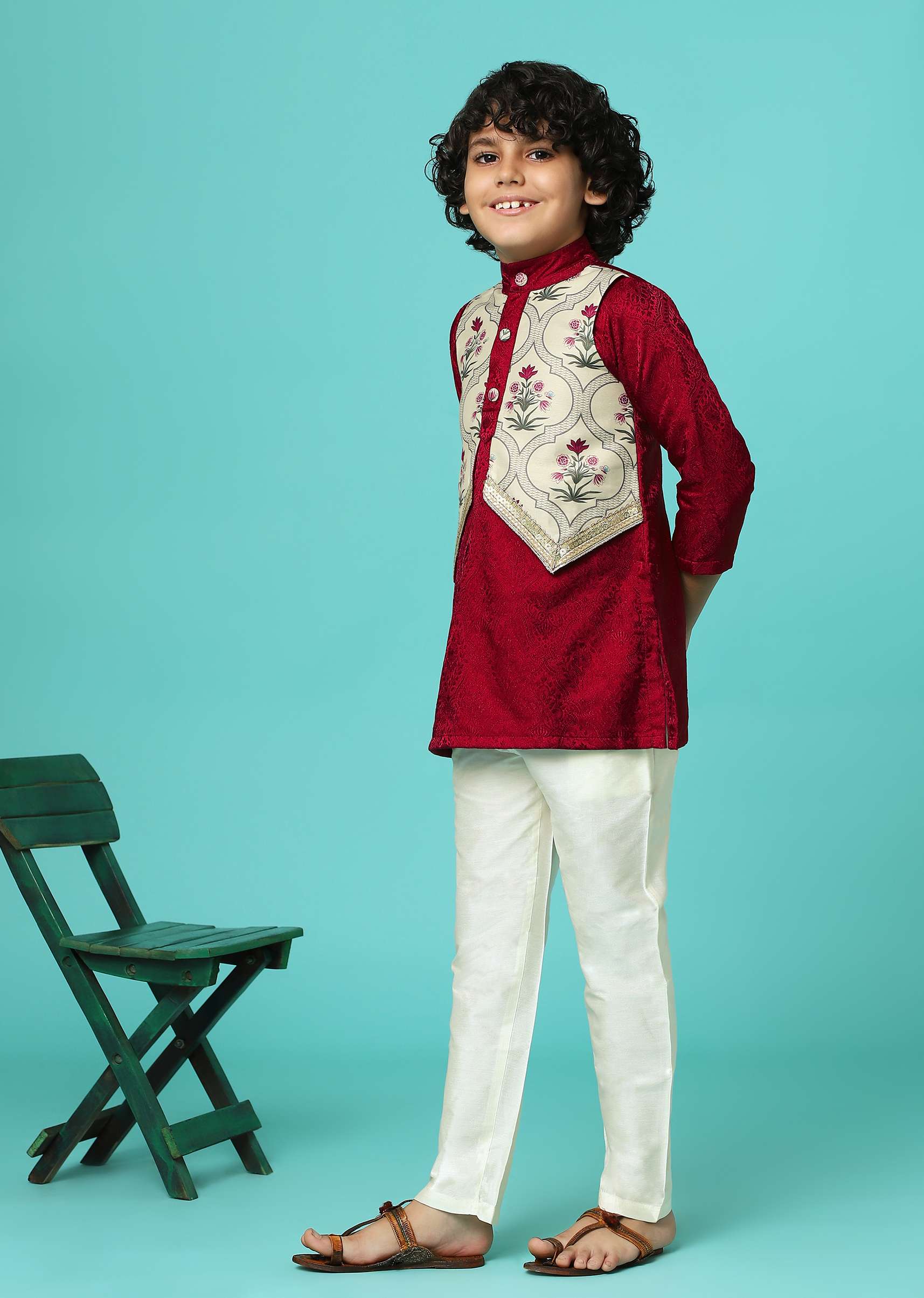Apple Red Printed Kurta And Pant Set In Cotton - Image 3