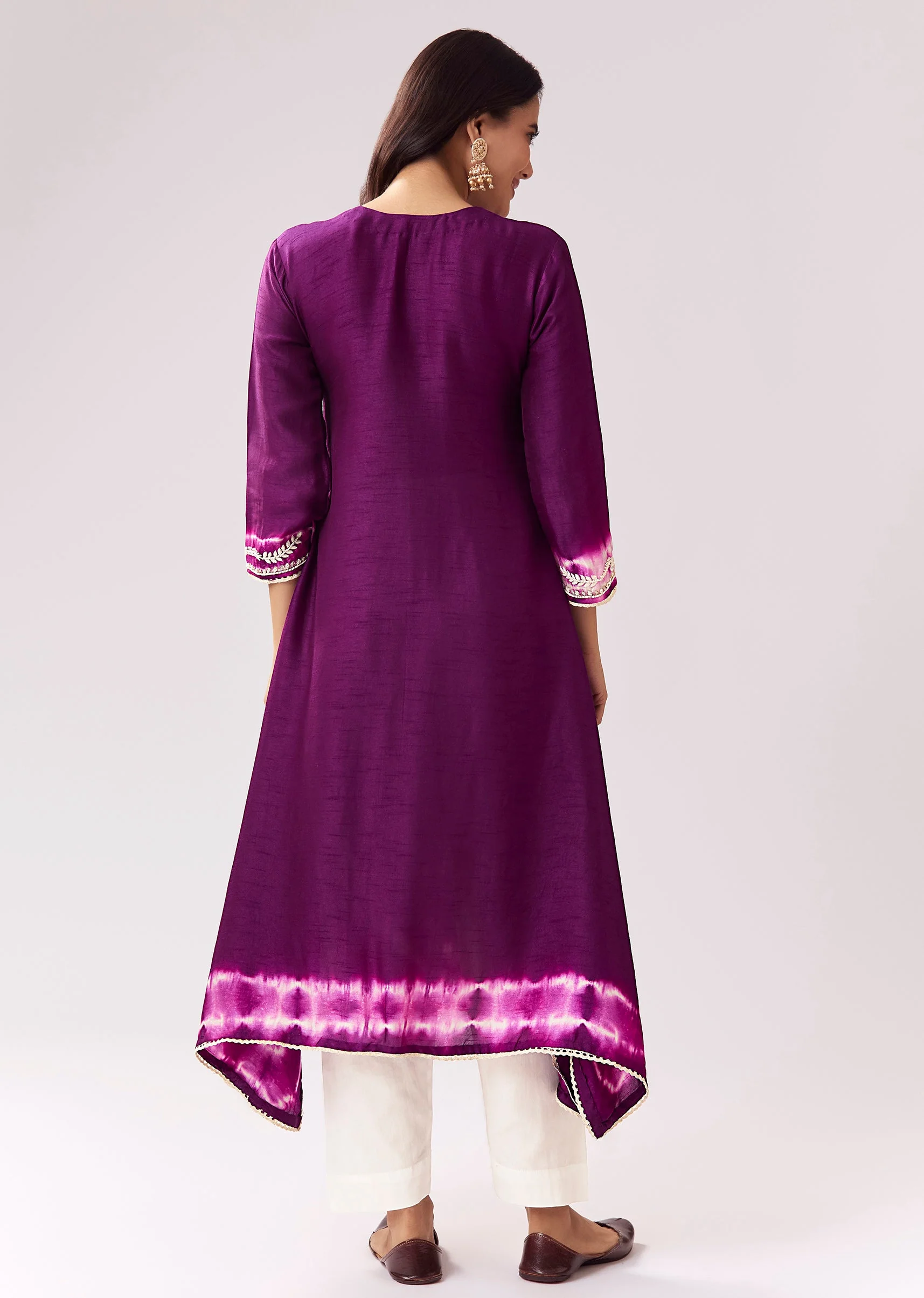 Asymmetric Purple Kurti Coord With Mirror Work And Leheriya Border - Image 5