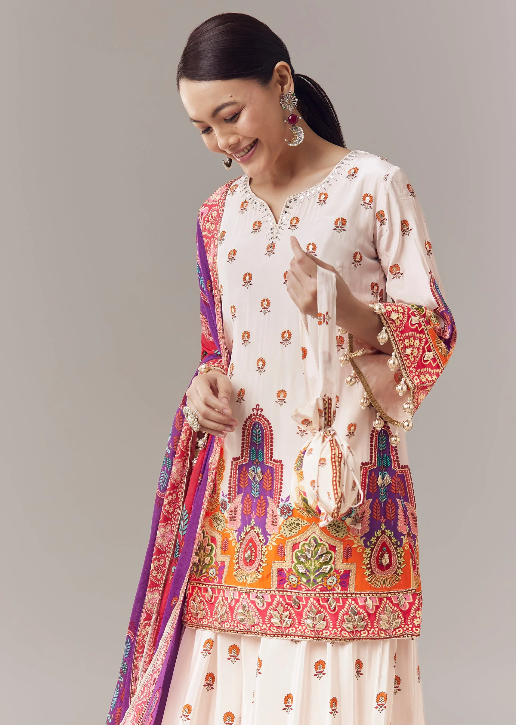 Baby Pink Sharara Suit In Indie Print With Mirror And Gotta Work And Dupatta - Image 4