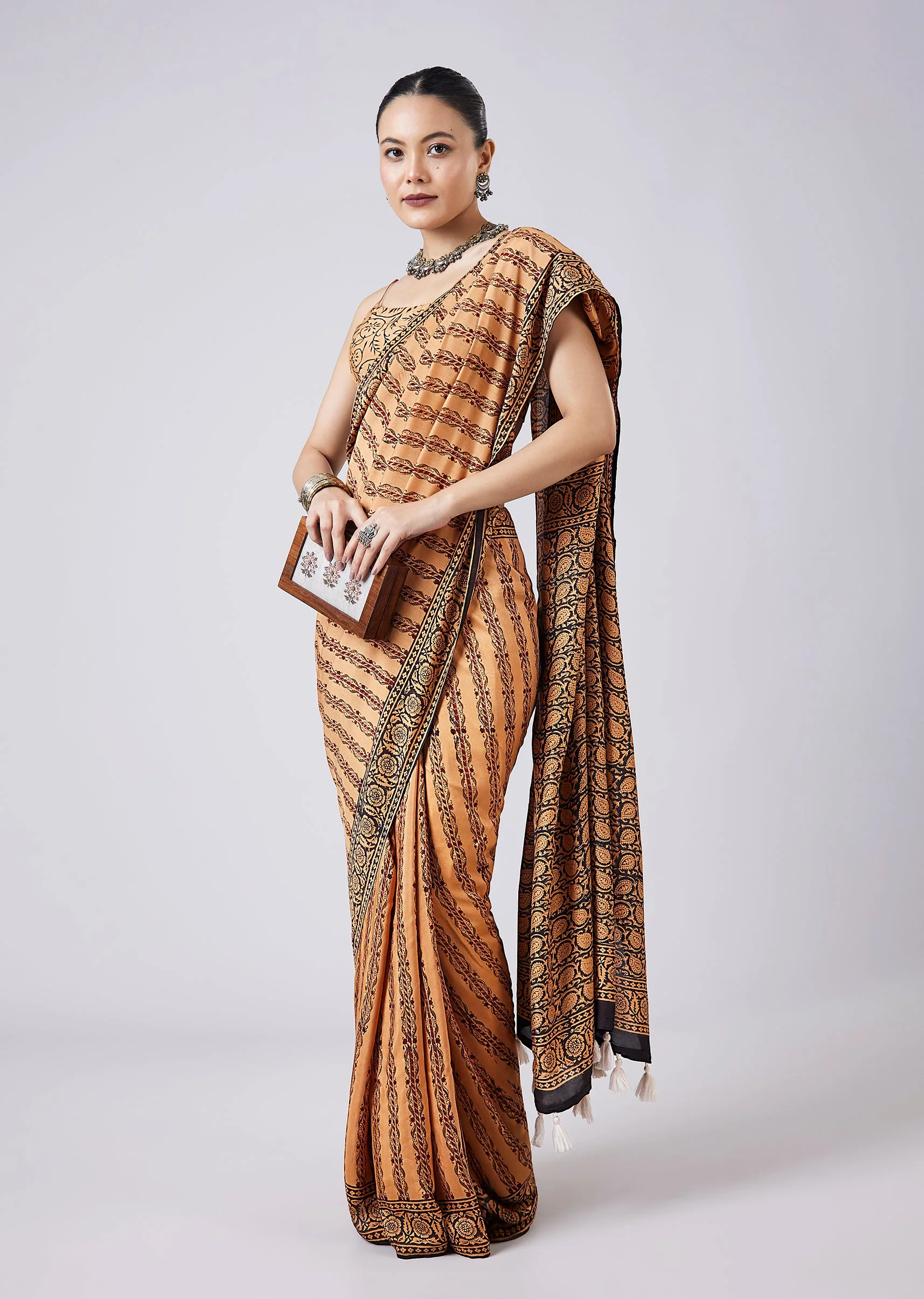 Beige Block Print Saree with Unstitched Blouse - Image 3