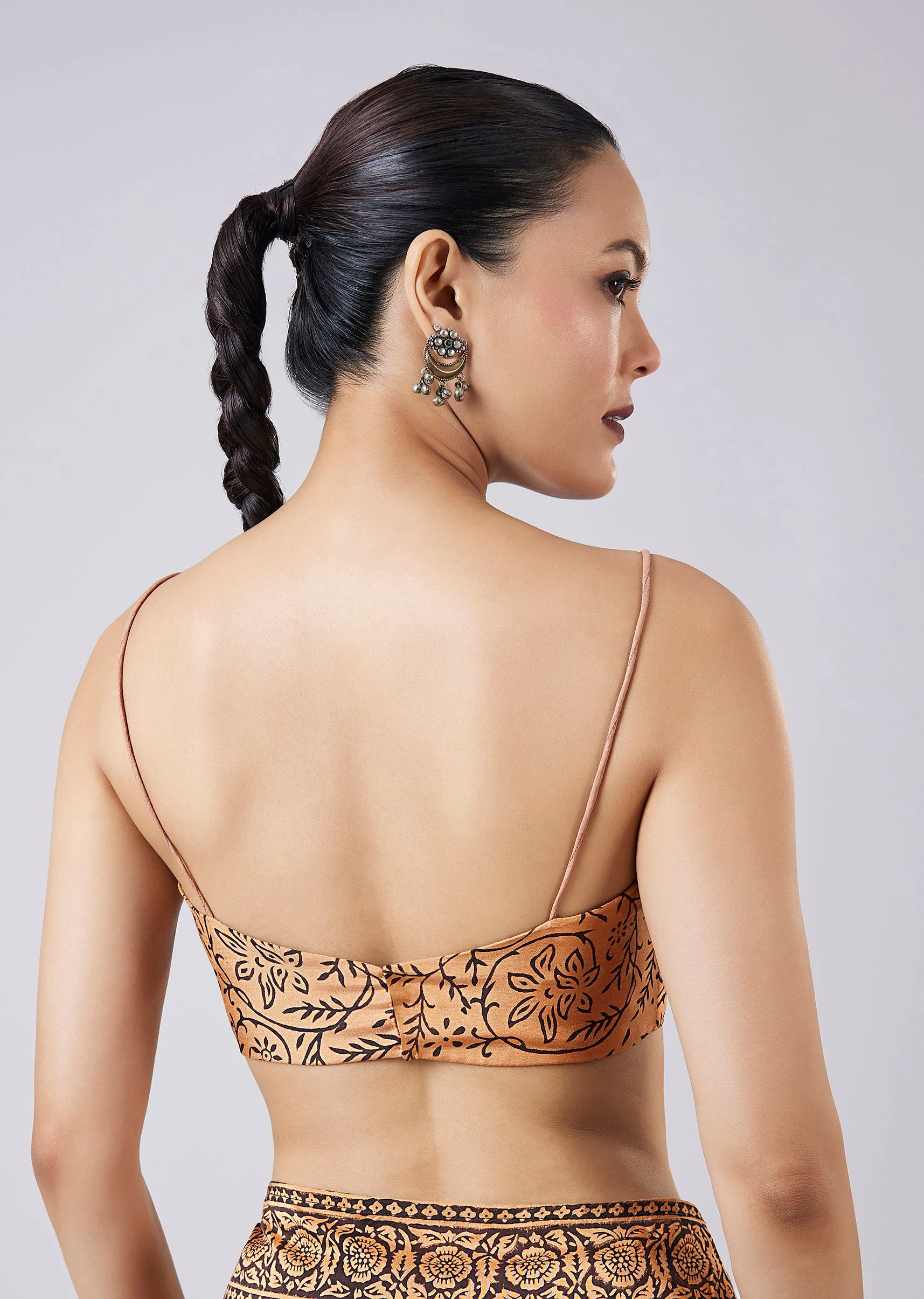 Beige Block Print Saree with Unstitched Blouse - Image 8