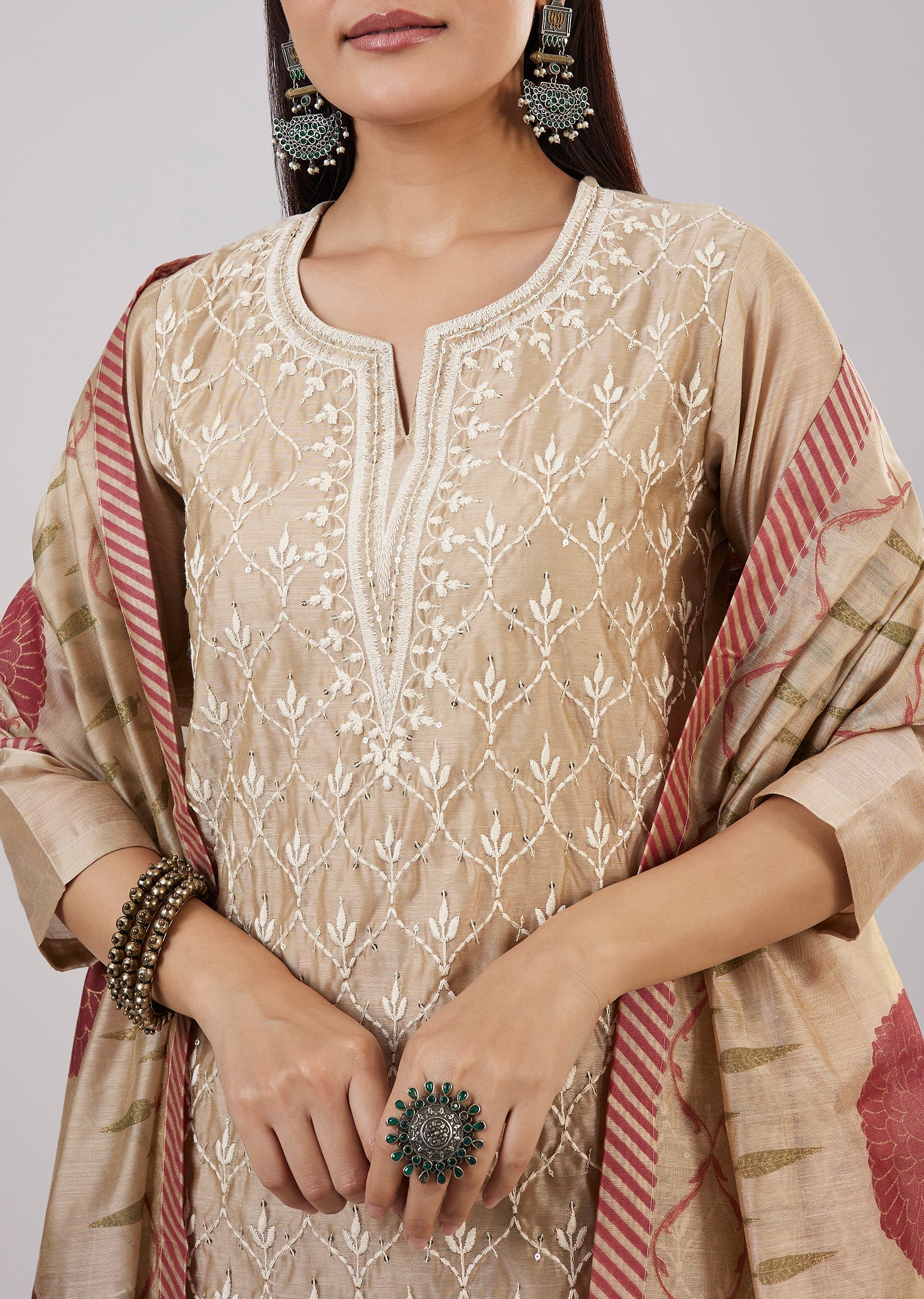 Beige Chanderi Kurta Set With Thread And Sequins Work - Image 2