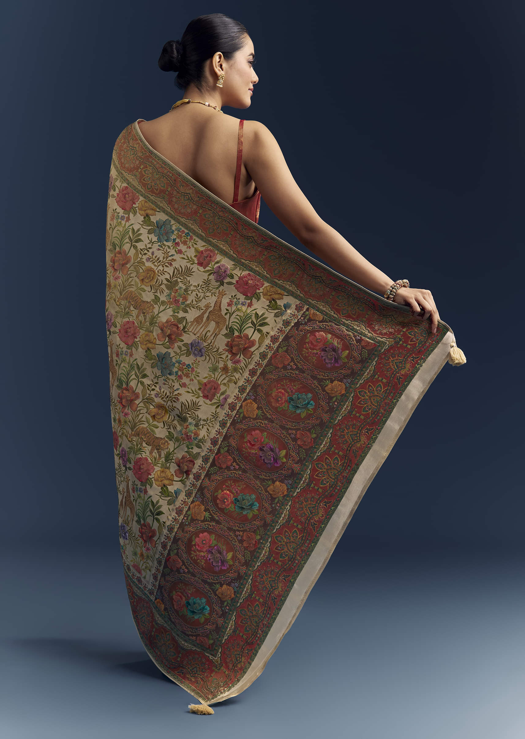 Beige Dola Silk Woven Saree With Nature Motif Embroidery - Image 4