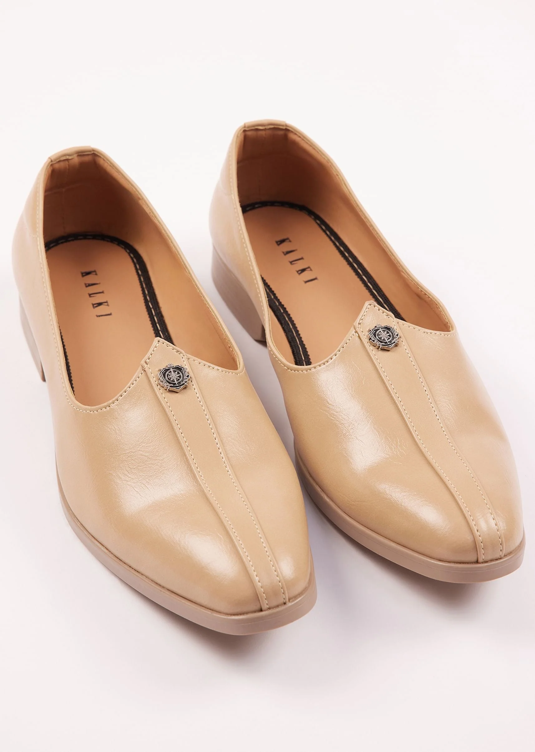 Beige Formal Juttis For Men - Image 2