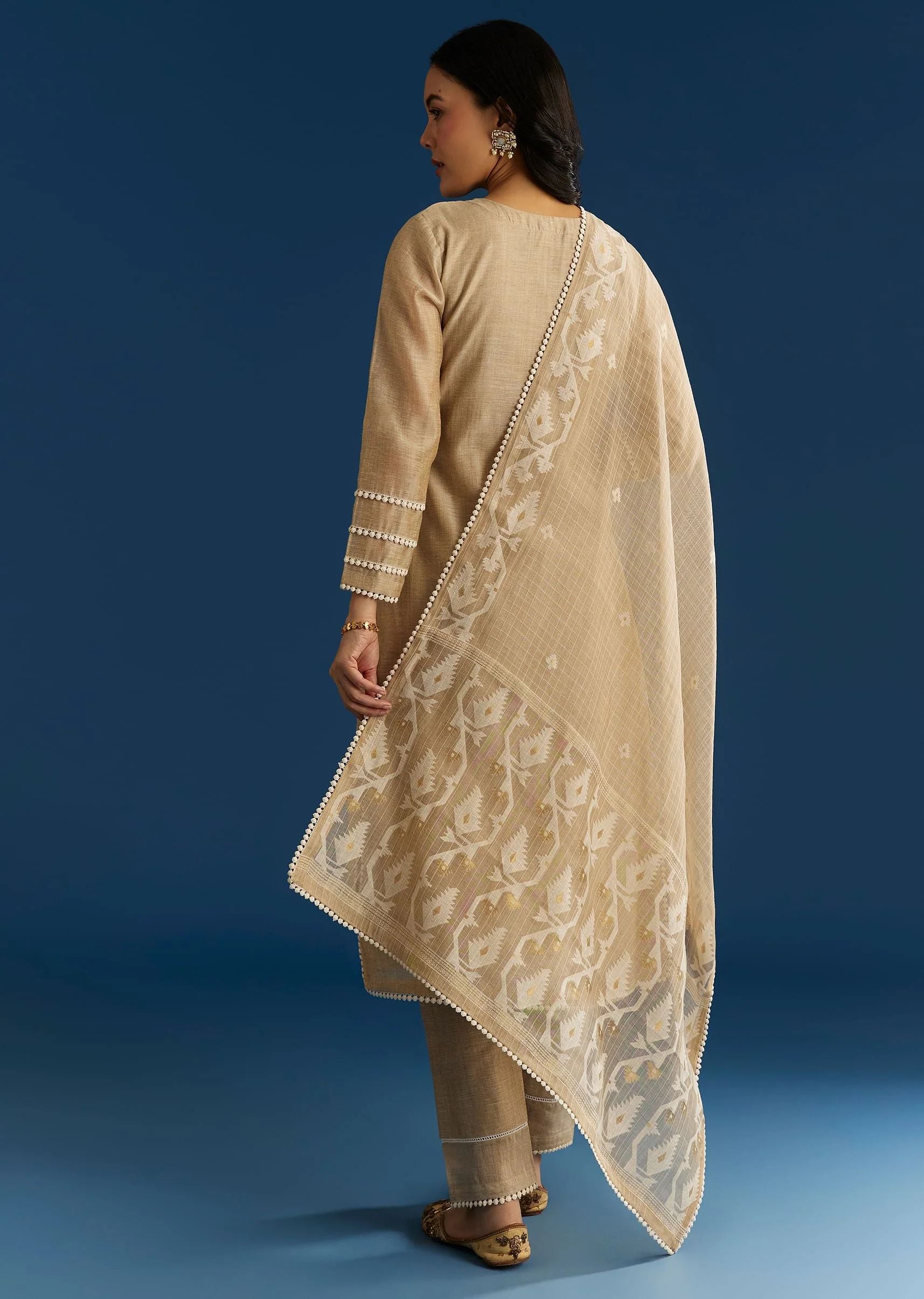 Beige Jamdani Kurta Set With Thread And Sequins Work - Image 5