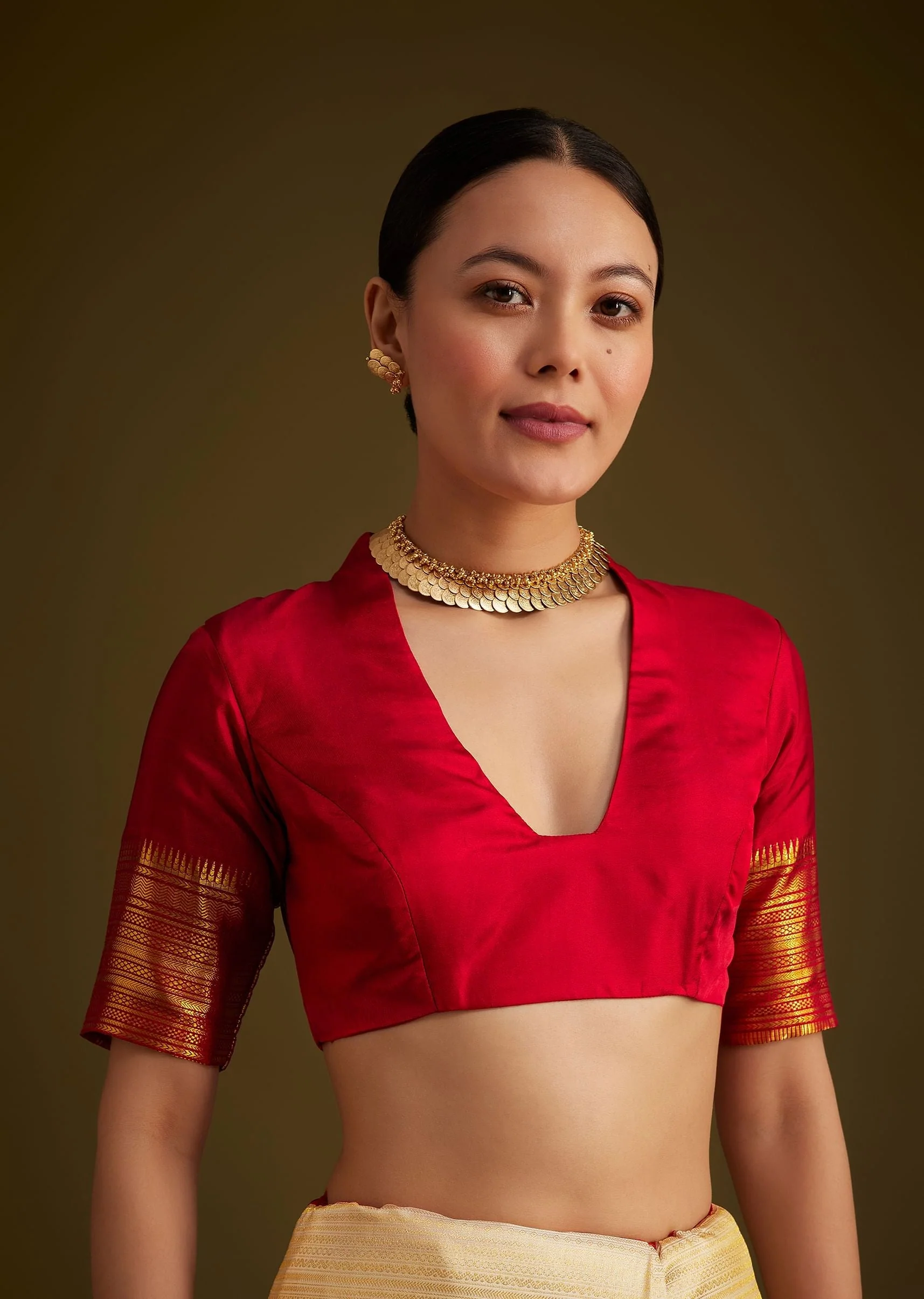 Beige Kanjivaram Silk Saree With Contrast Border - Image 8