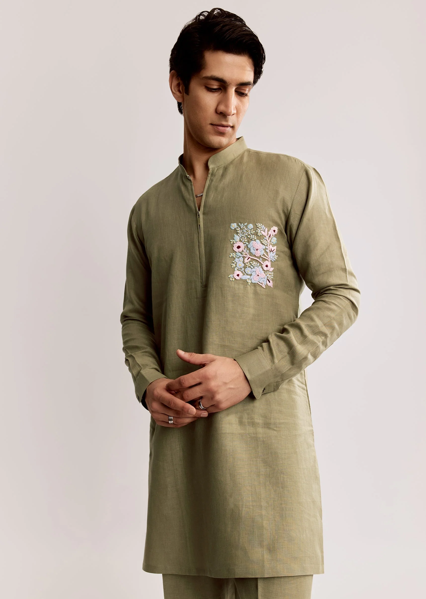 Beige Linen Kurta Set With Embroidery - Image 3