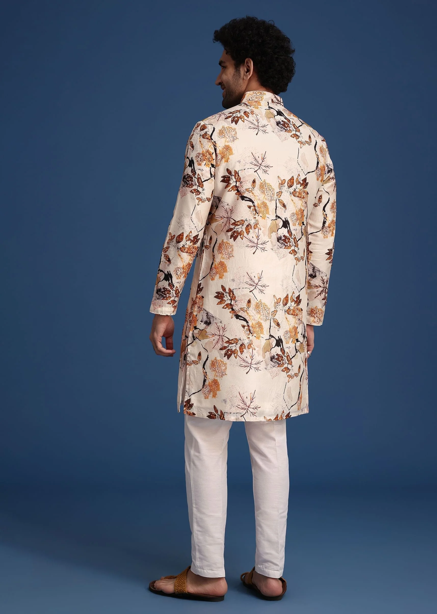 Beige Linen Printed Kurta Set With Leaf Motifs - Image 5