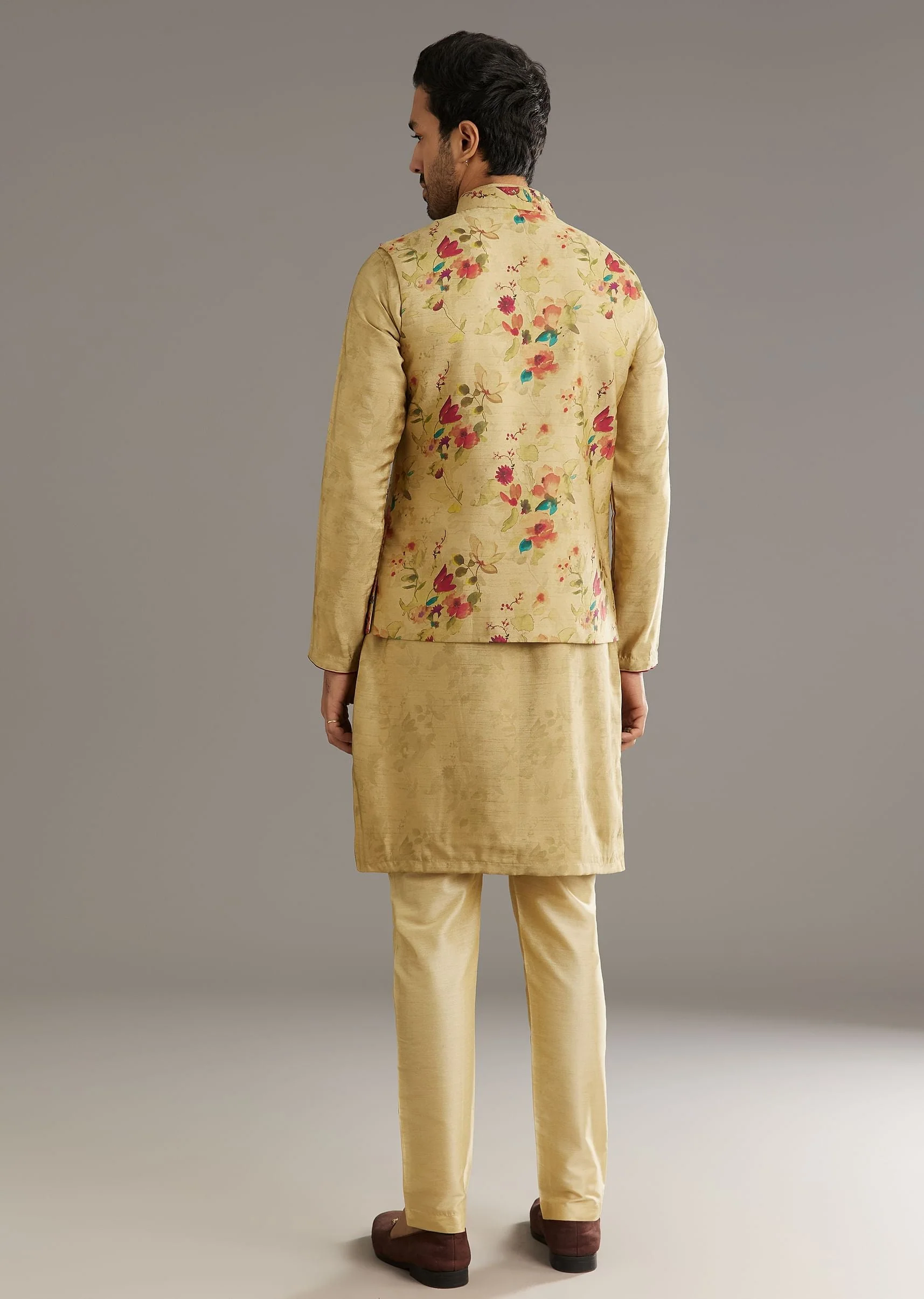 Beige Muslin Kurta Jacket Set With Stone Work - Image 5