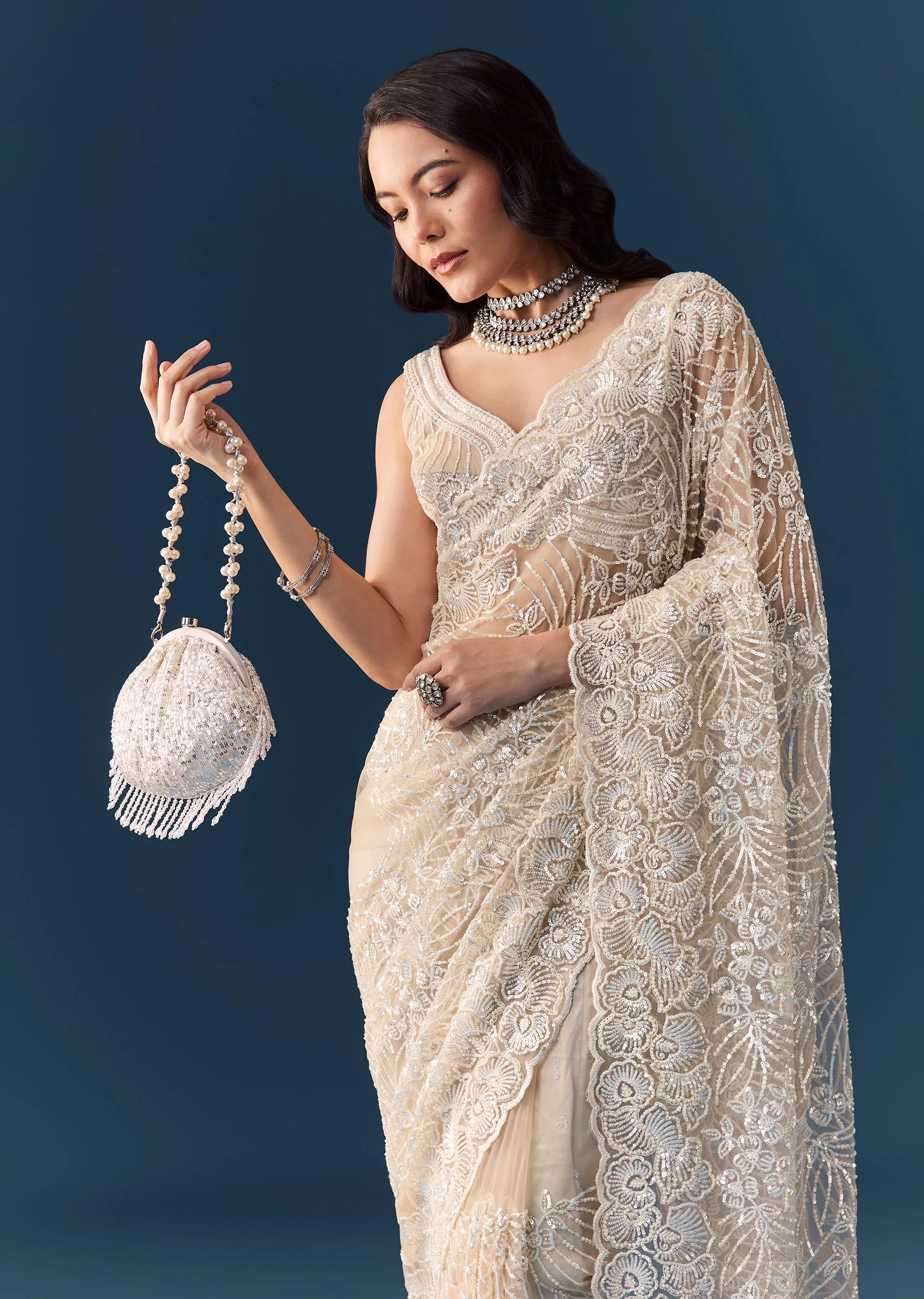 Beige Net Floral Jaal Sequin Work Saree with Unstitched Blouse - Image 4