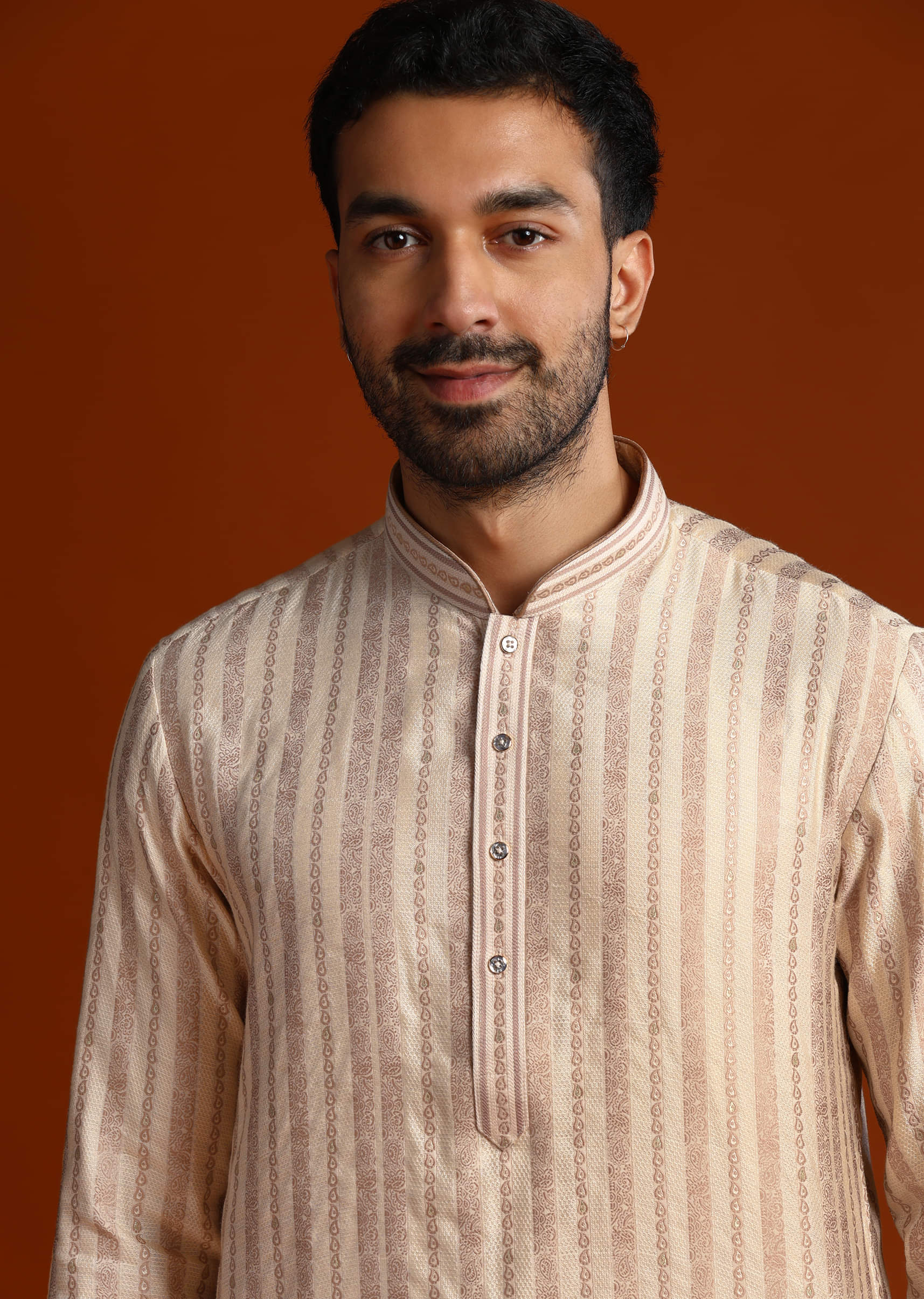 Beige Silk Jacquard Kurta Set For Men With Printed Stripes - Image 2