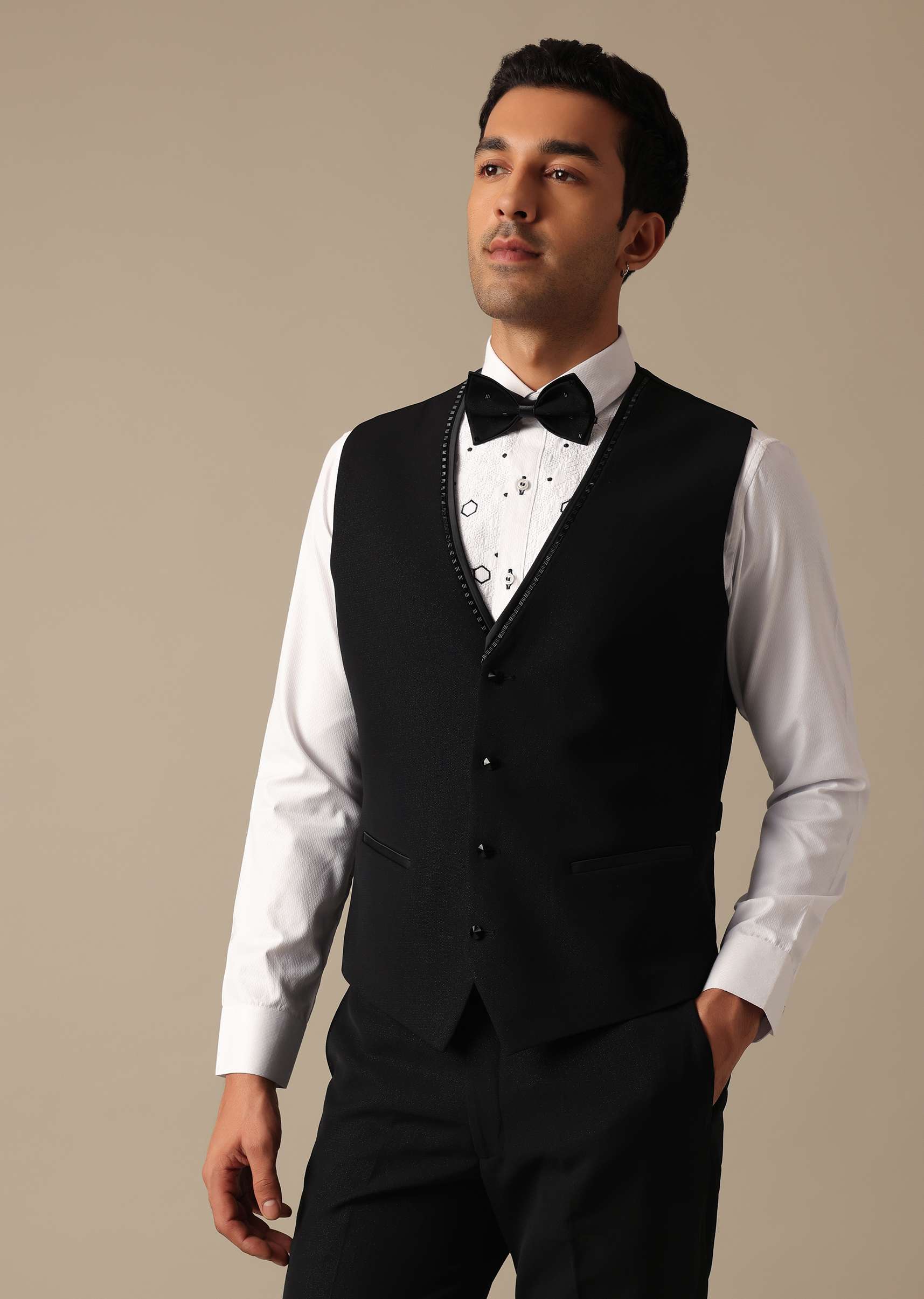 Black Blazer And Pant Set With Embroidered Detail Tuxedo Set - Image 12
