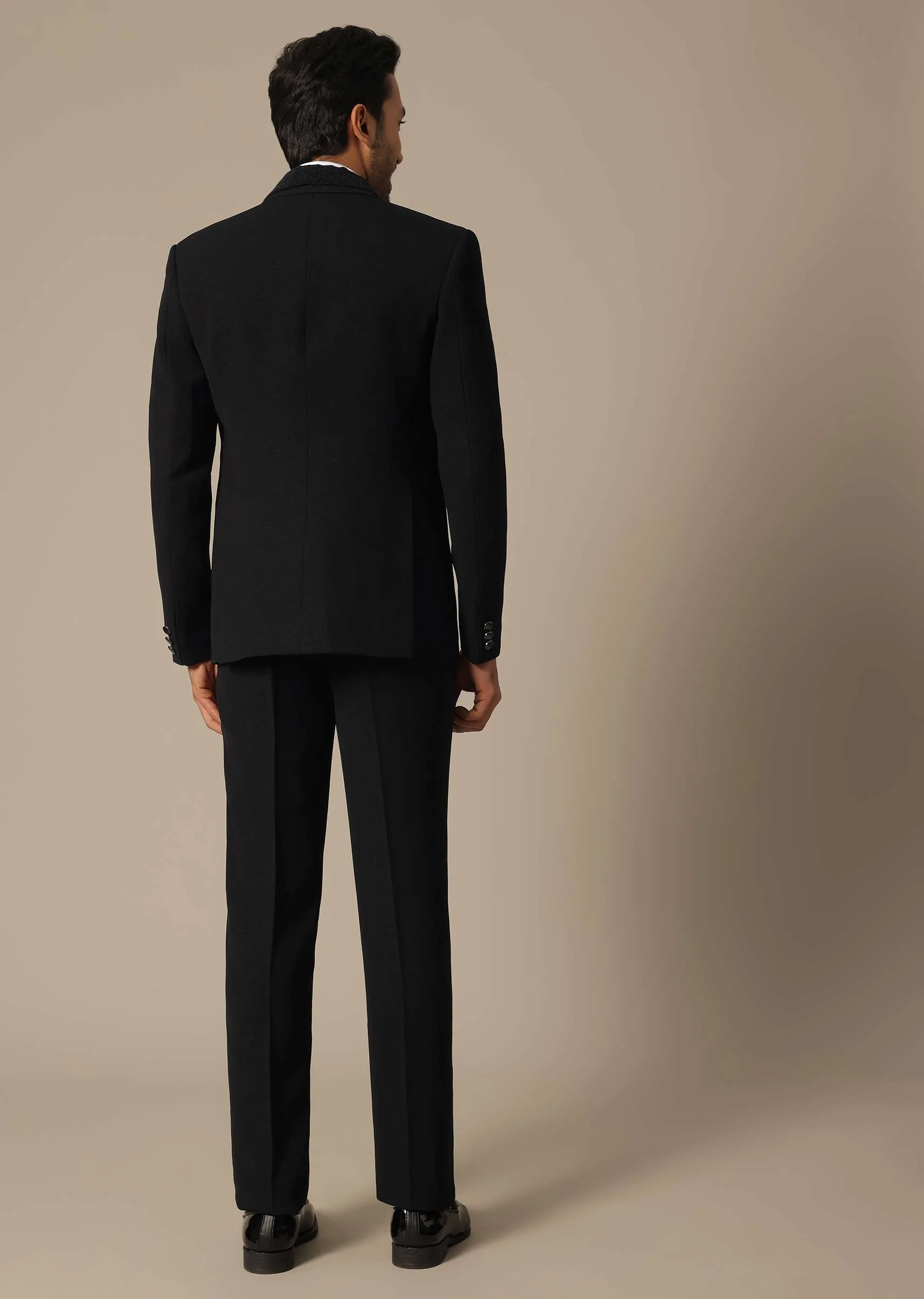 Black Blazer Set With Embroidered Detail - Image 3