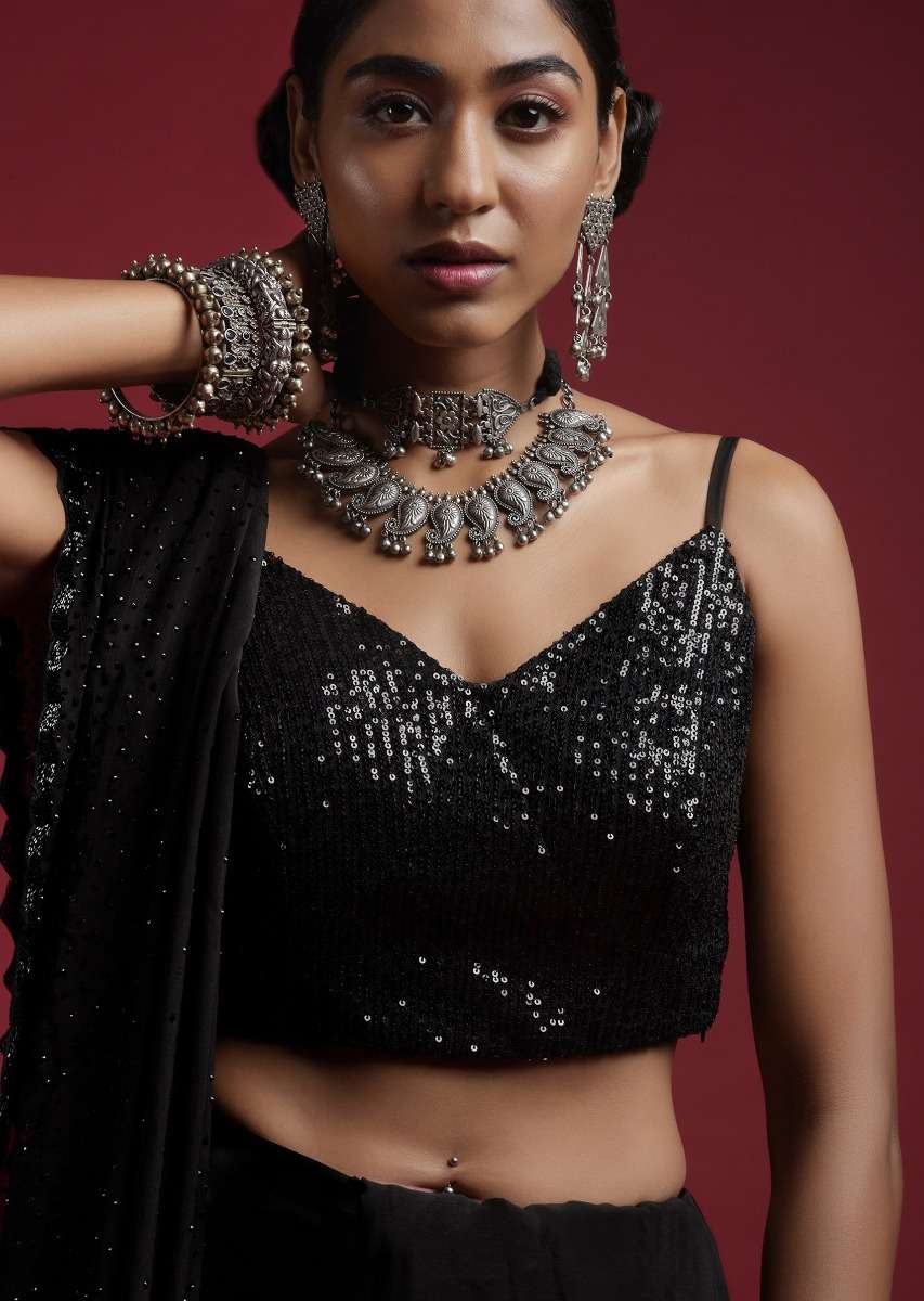 Black Blouse Embellished In Sequins With Strap Sleeves And V Neckline - Image 4