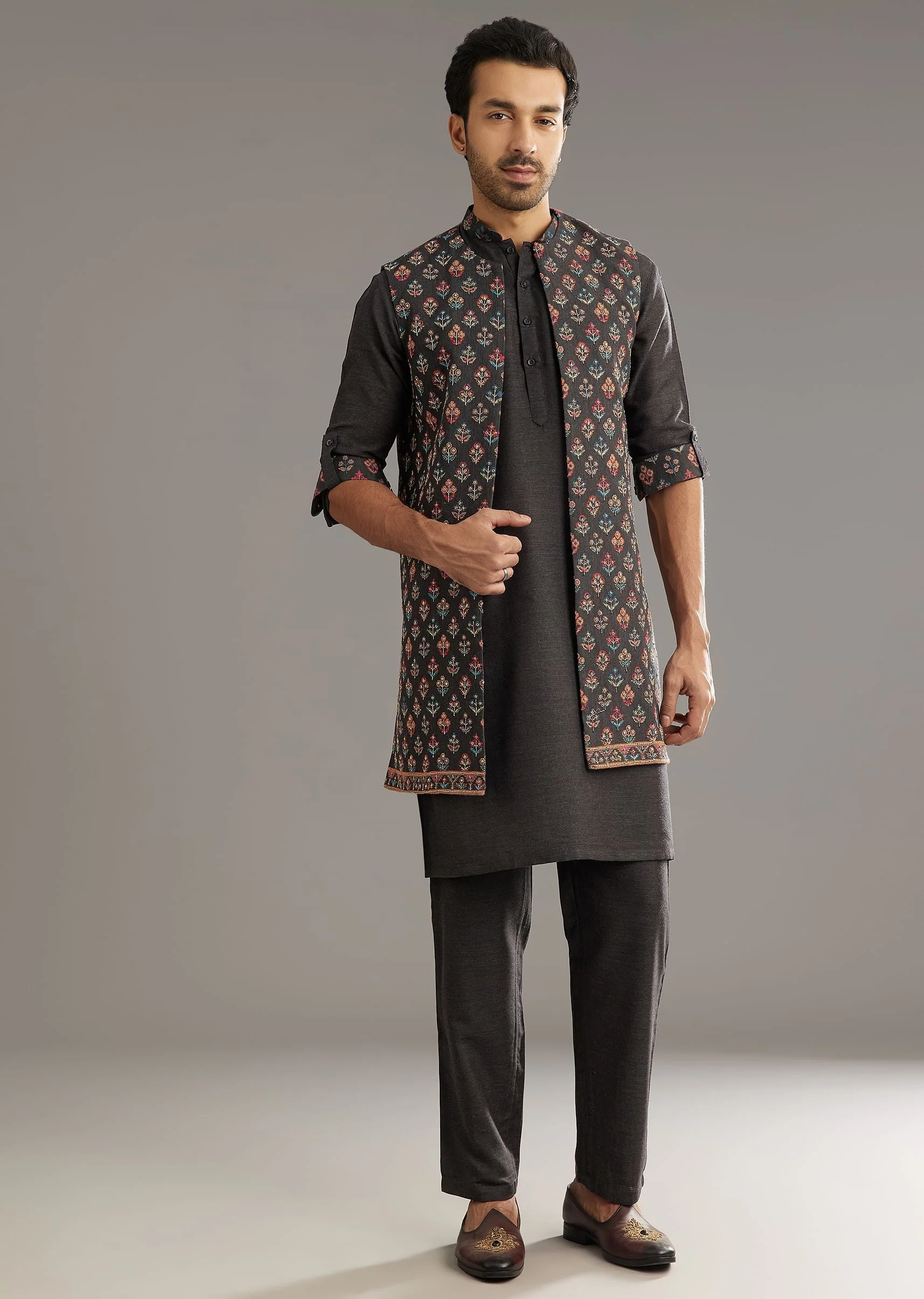 Black Cotton Silk Kurta Set With Symmetric Floral Threadwork - Image 2