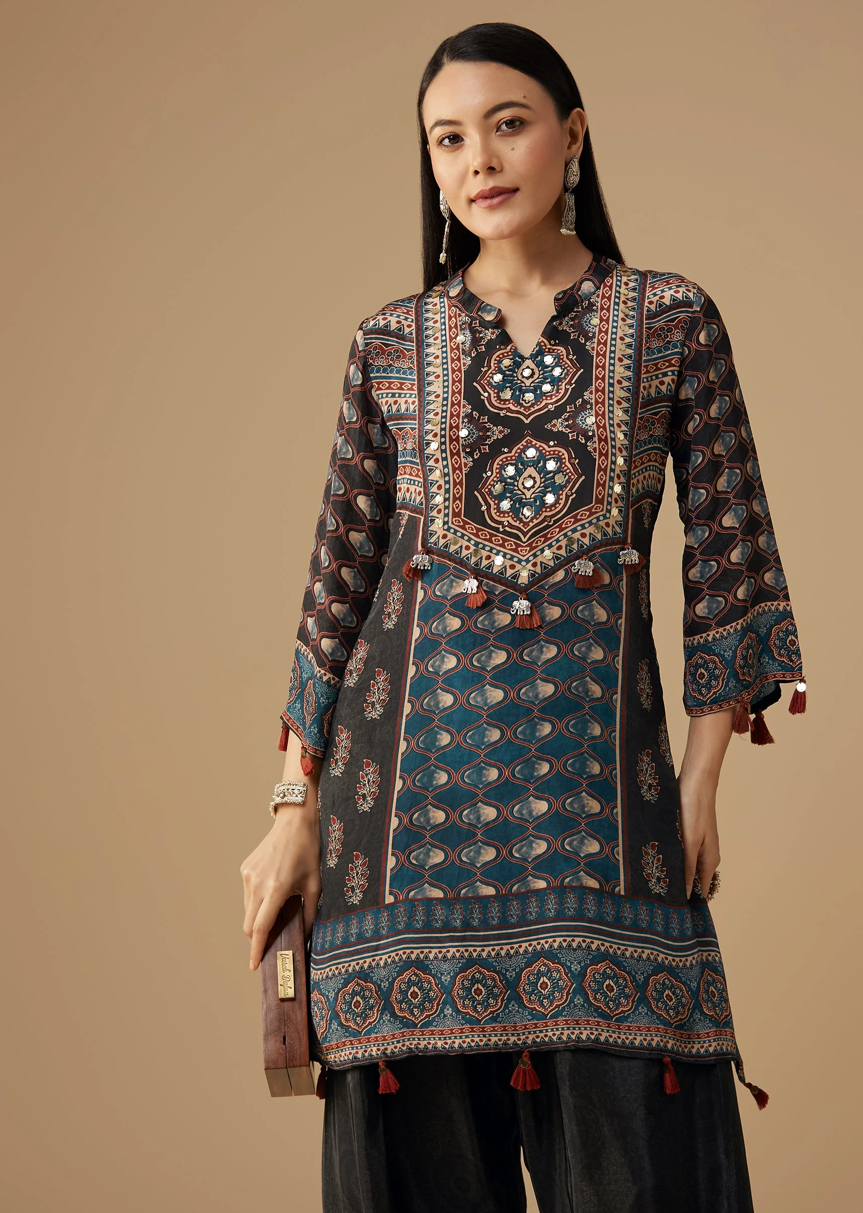 Black Crepe Indie Printed Kurta and Pant Set - Image 4