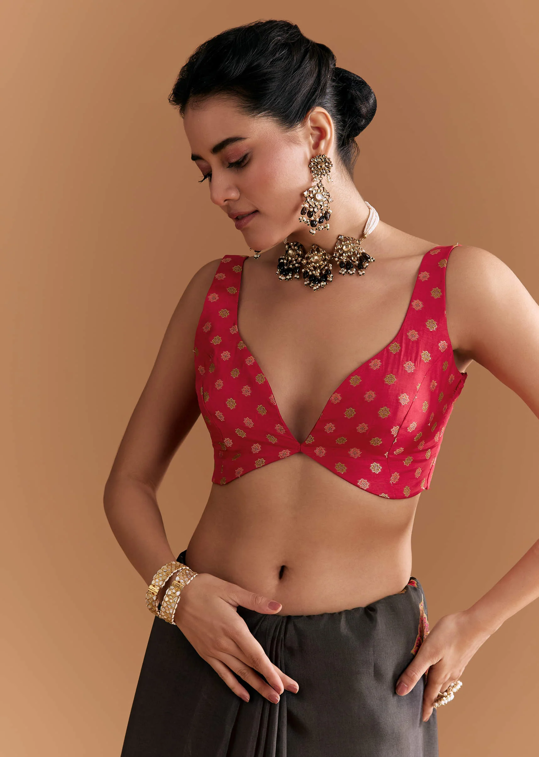 Black Dola Silk Saree With Madhubani Weave And Embroidery - Image 7