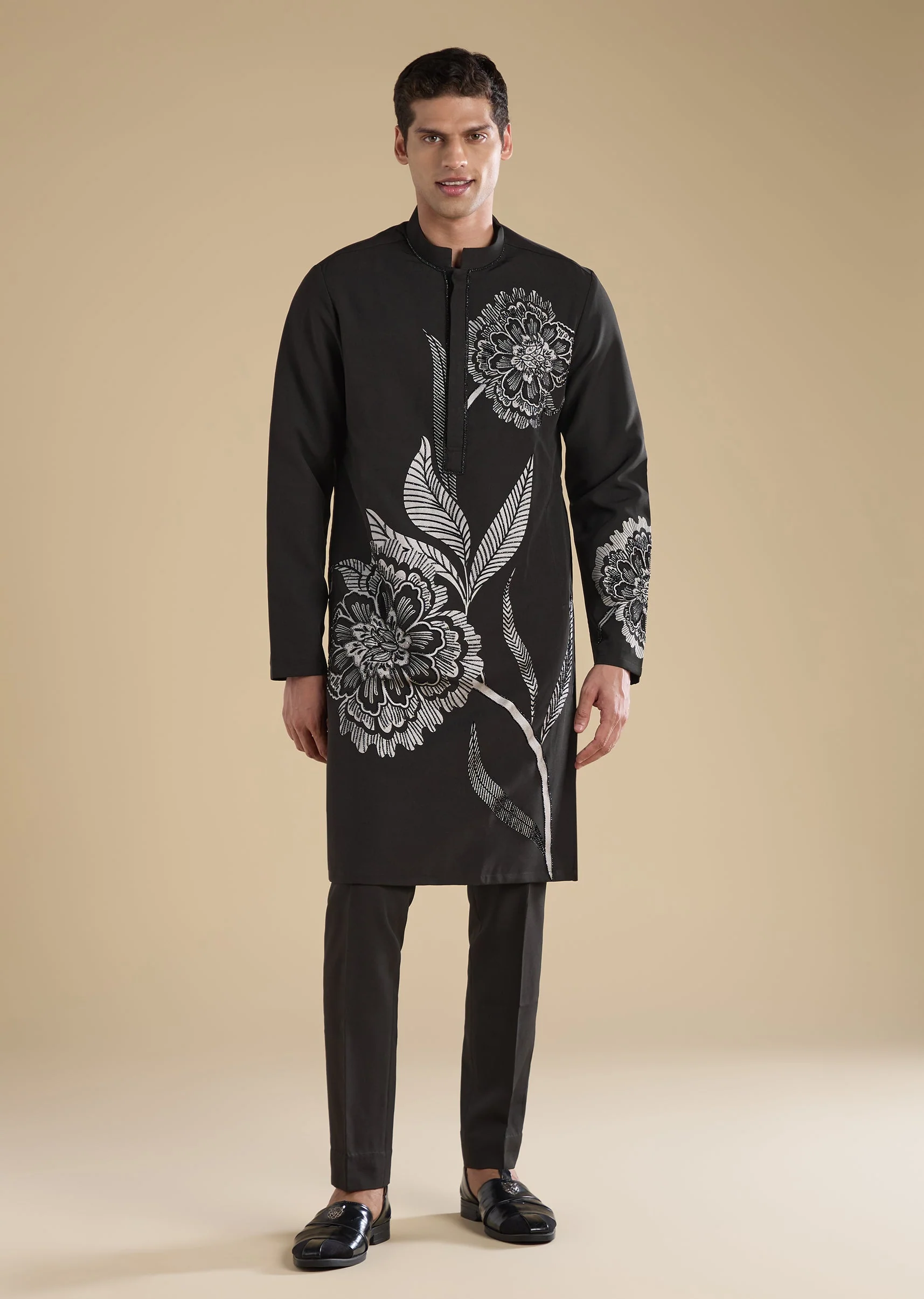 Black Embellished Kurta Set With Pants
