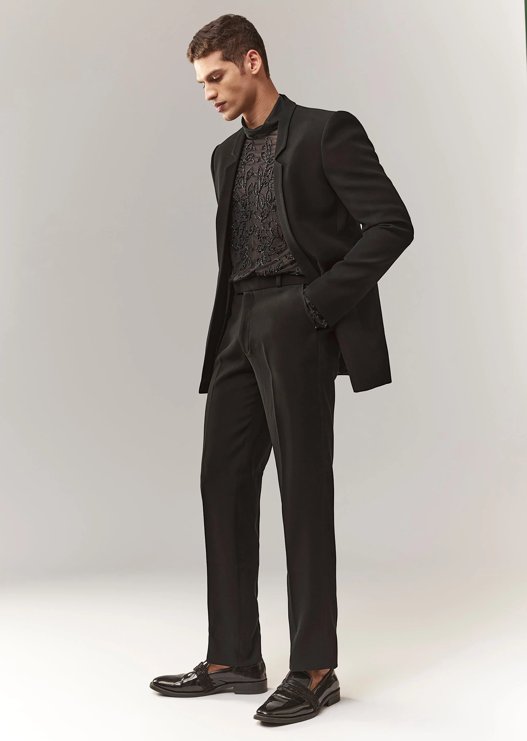 Black Embroidered Jacket Set With Cutdana And Bead Work - Image 3