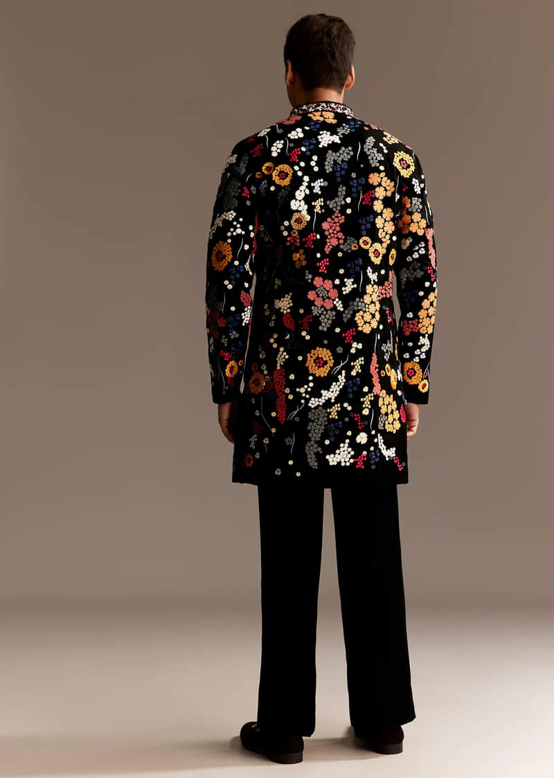 Black Embroidered Kurta Set With Palazzo Pants - Image 6