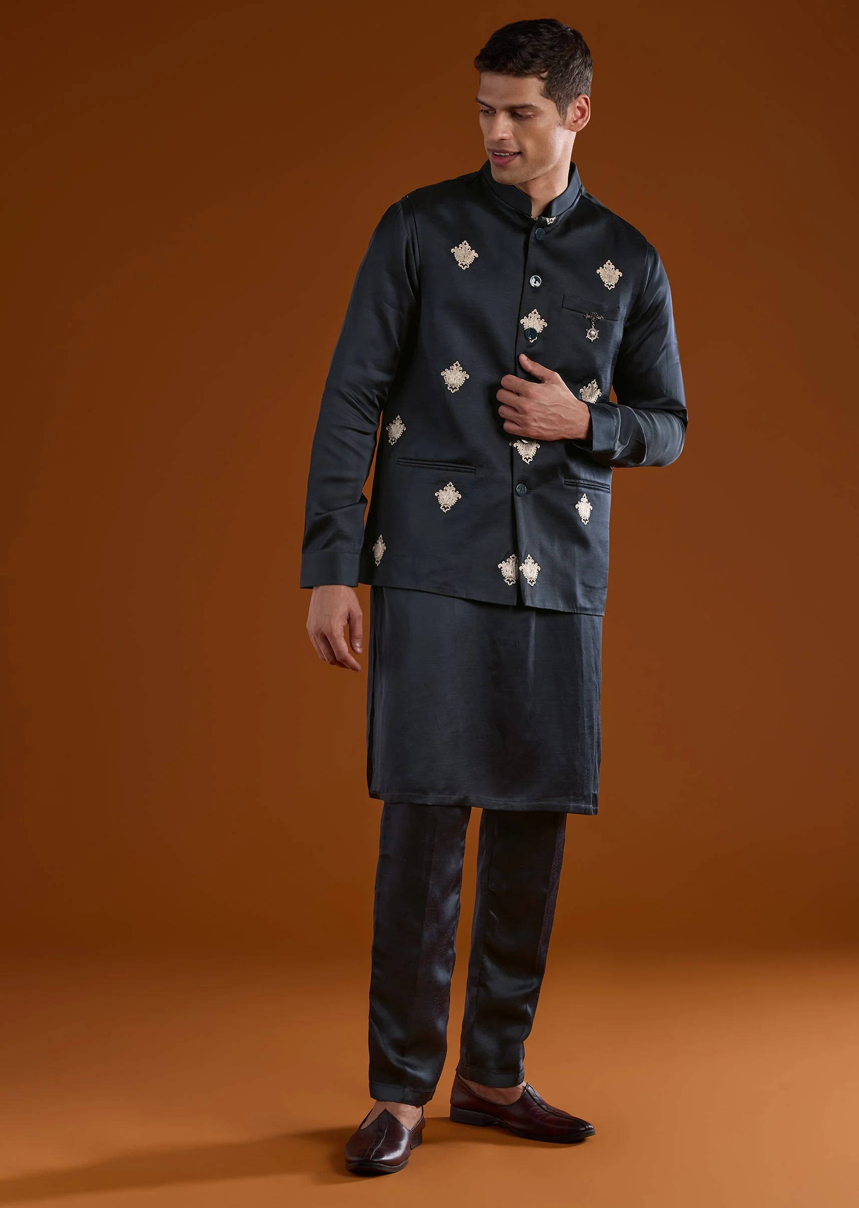 Black Embroidered Silk Linen Kurta Jacket Set - Image 3