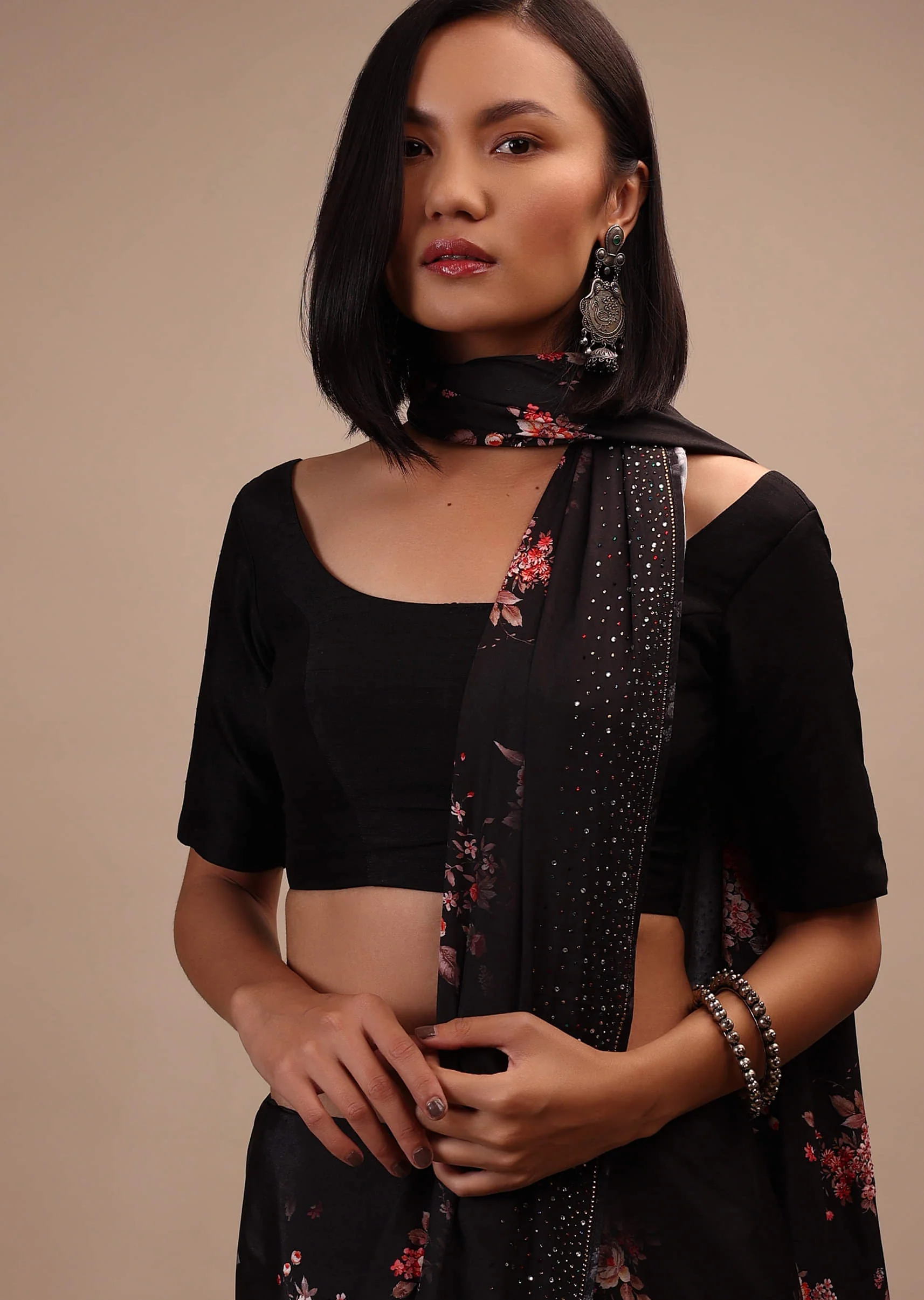 Black Half-Sleeveless Blouse In Scallop Neckline Raw Silk With Back Hook Closure.Padded With A Straight  Hemline - Image 5
