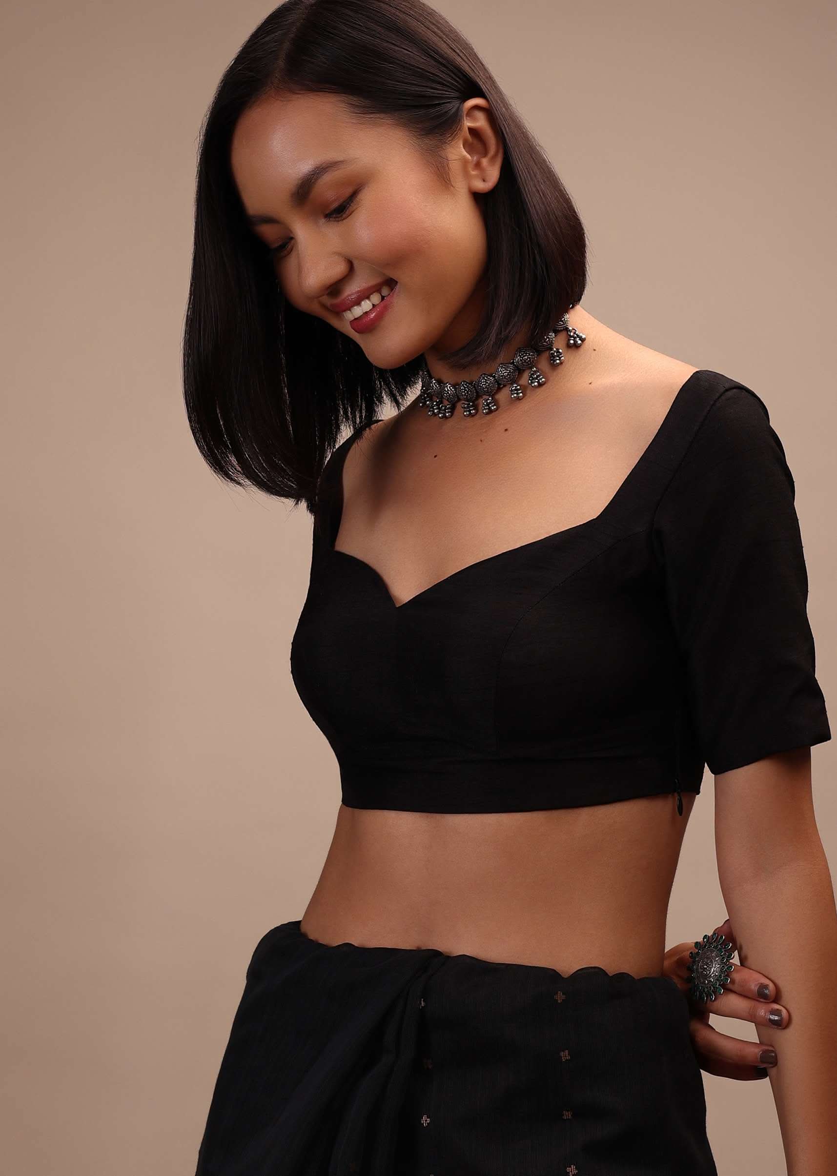 Black Half Sleeves Blouse Ina Sweetheart Neckline Straight Hemline With Back Zip Closure - Image 4