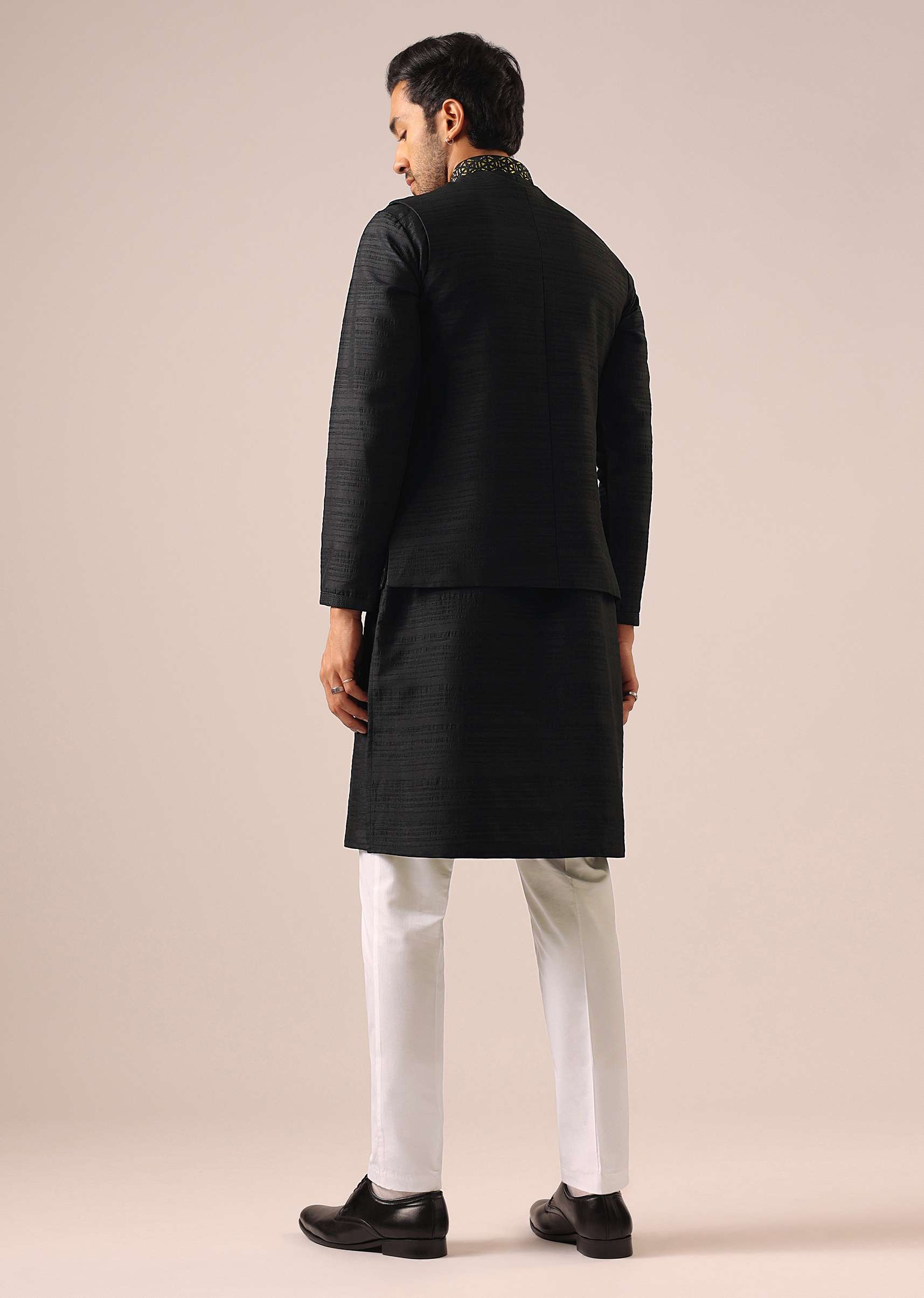 Black Jacket Kurta Set with Embroidered Work - Image 5