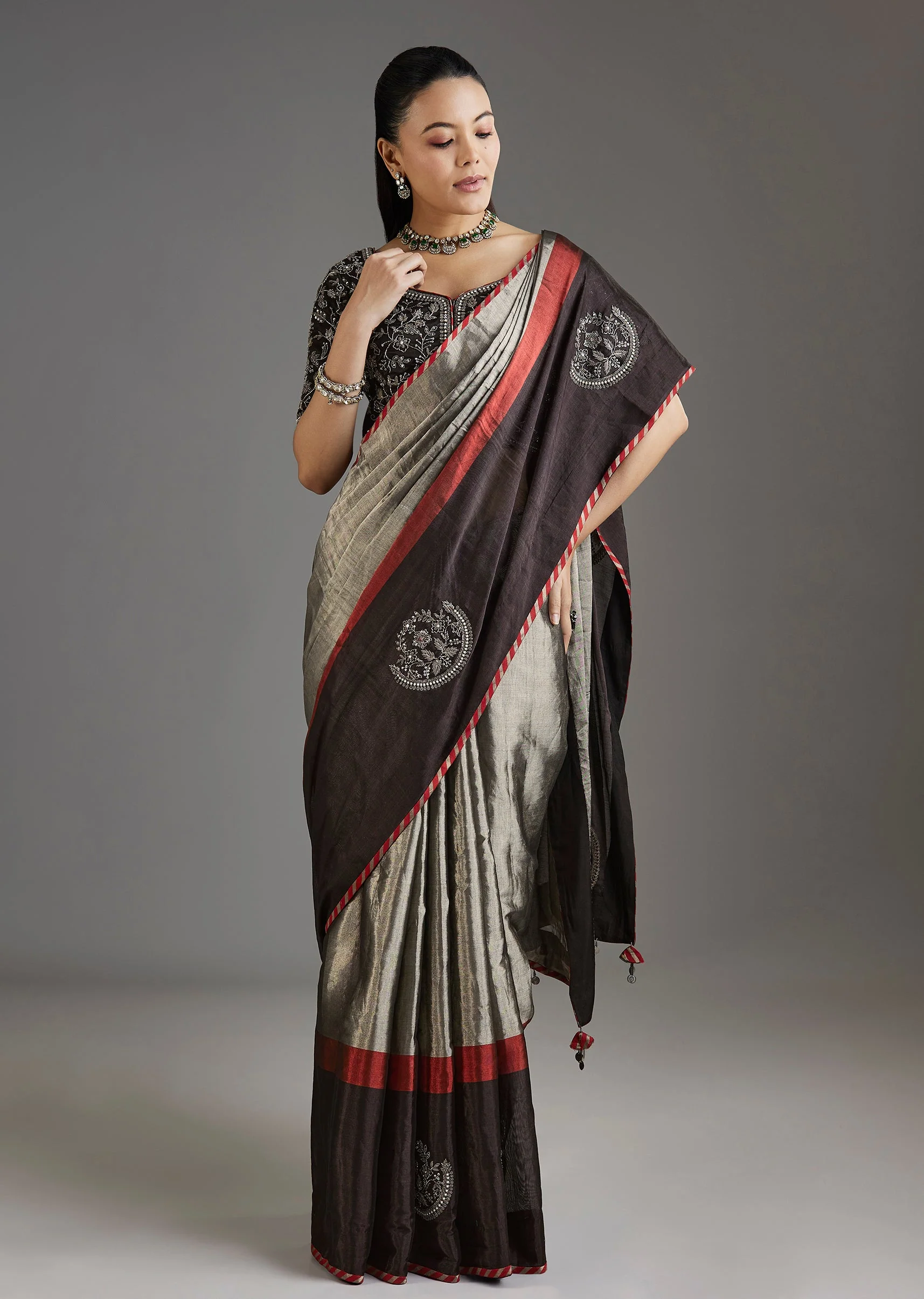 Black Kanjivaram Tissue Saree With Embroidered Blouse - Image 3