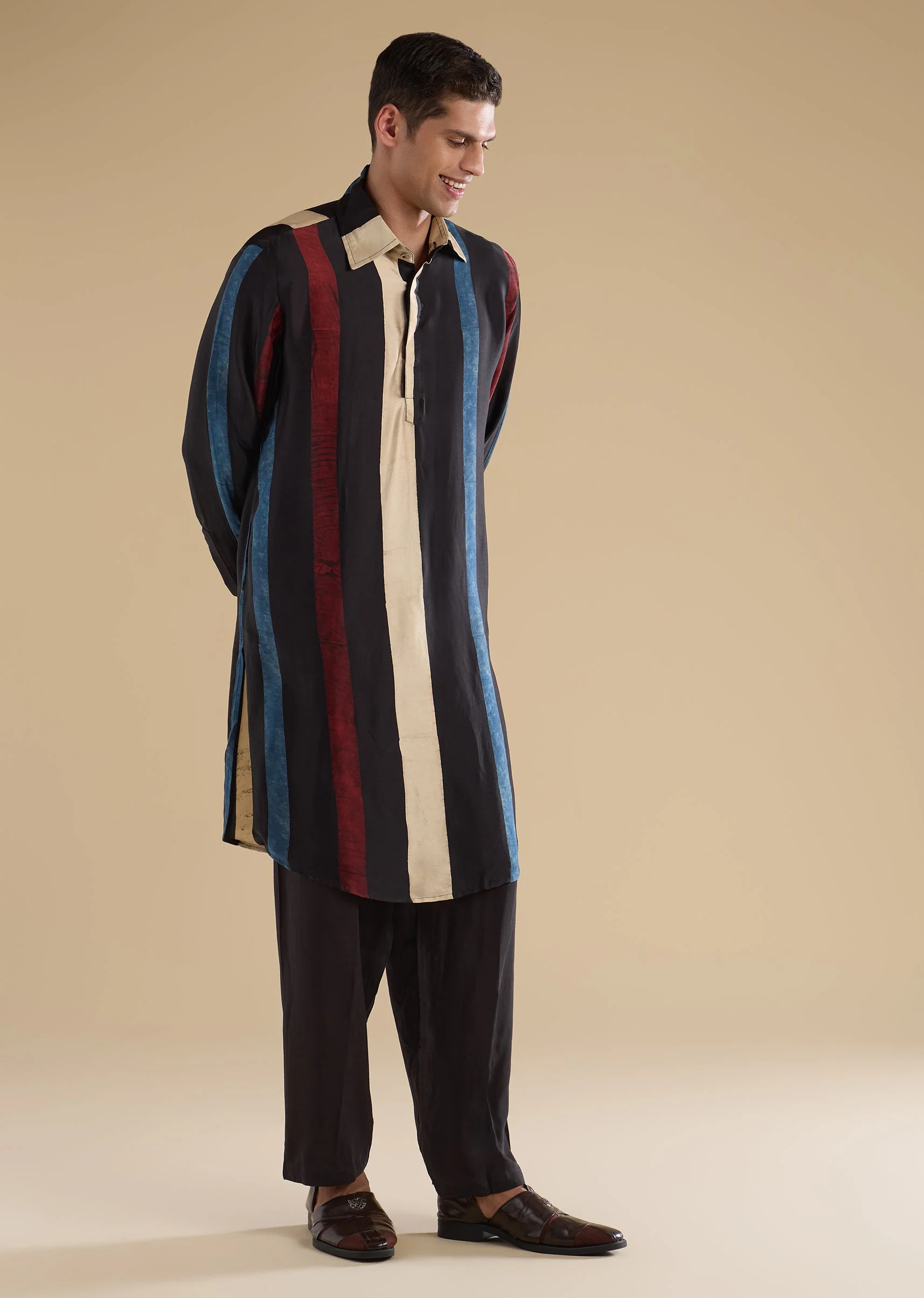 Black Kurta Set - Image 3