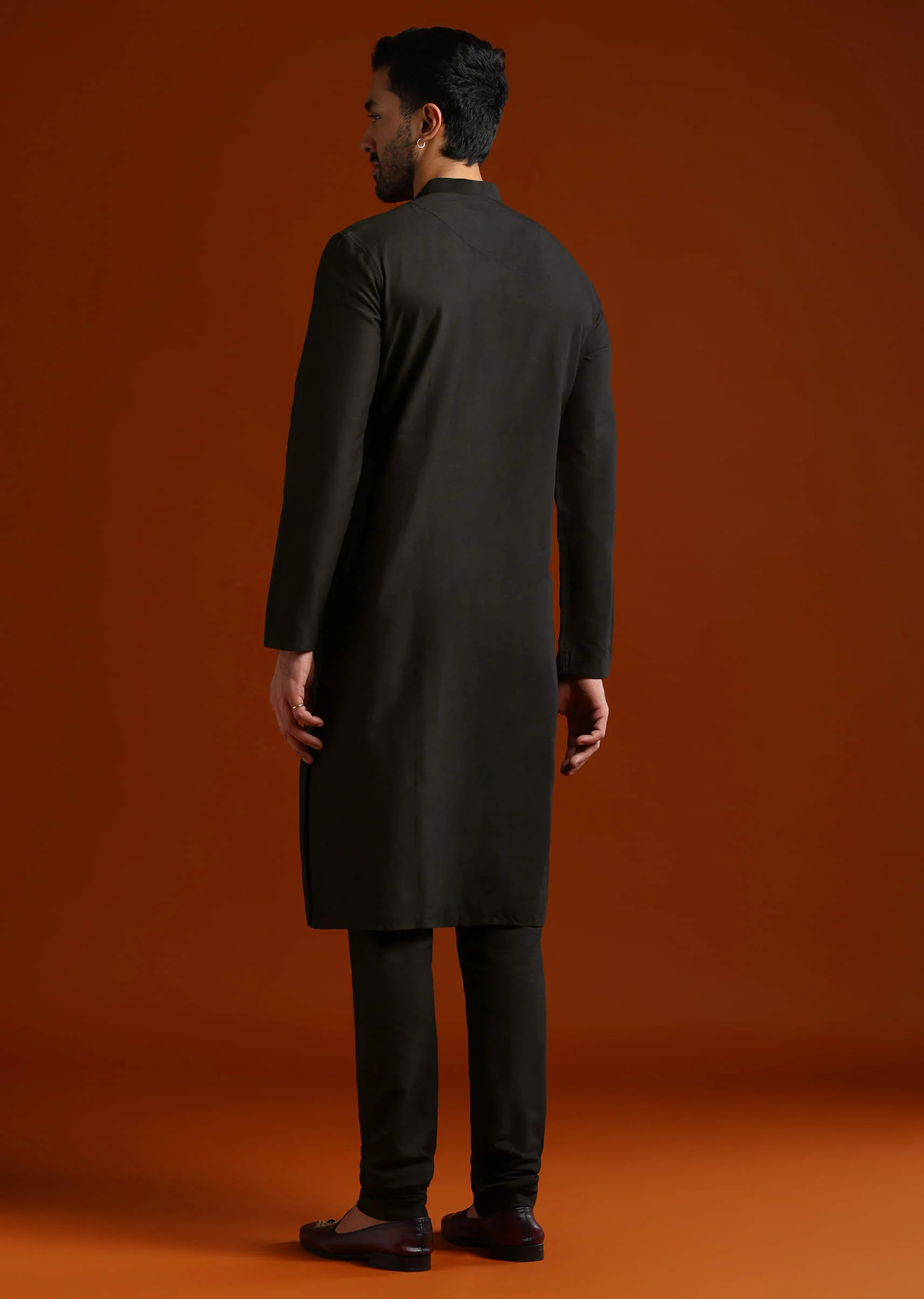 Black Kurta Set For Men With Pintucks - Image 5