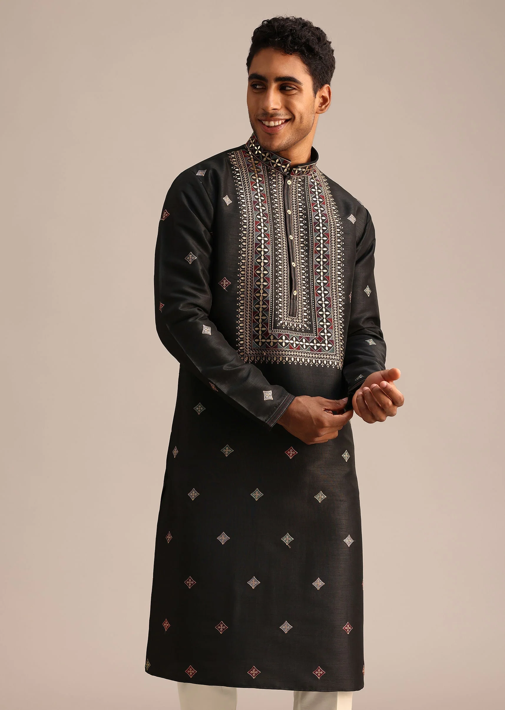 Black Mirror Work Kurta Set - Image 4