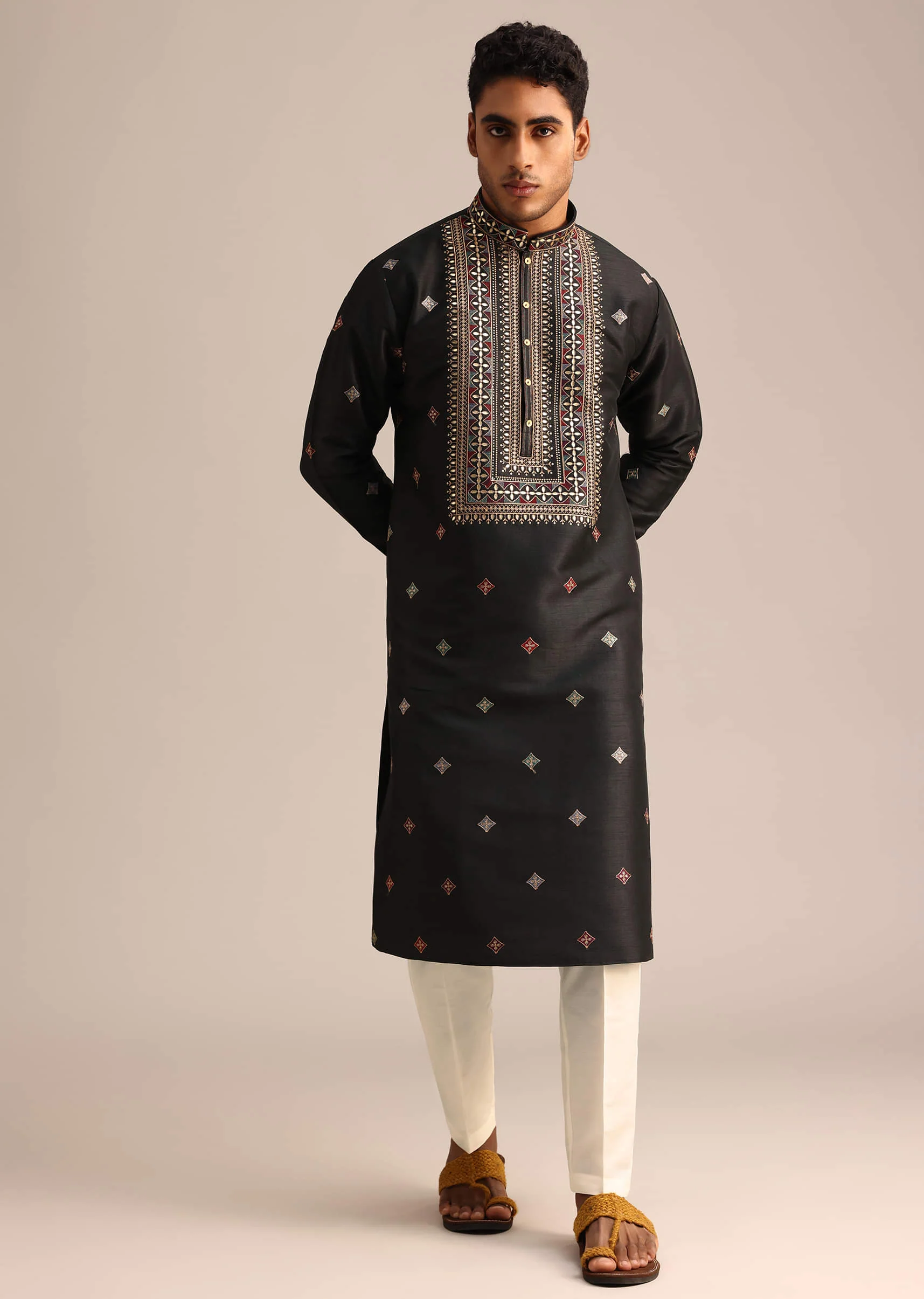 Black Mirror Work Kurta Set - Image 7