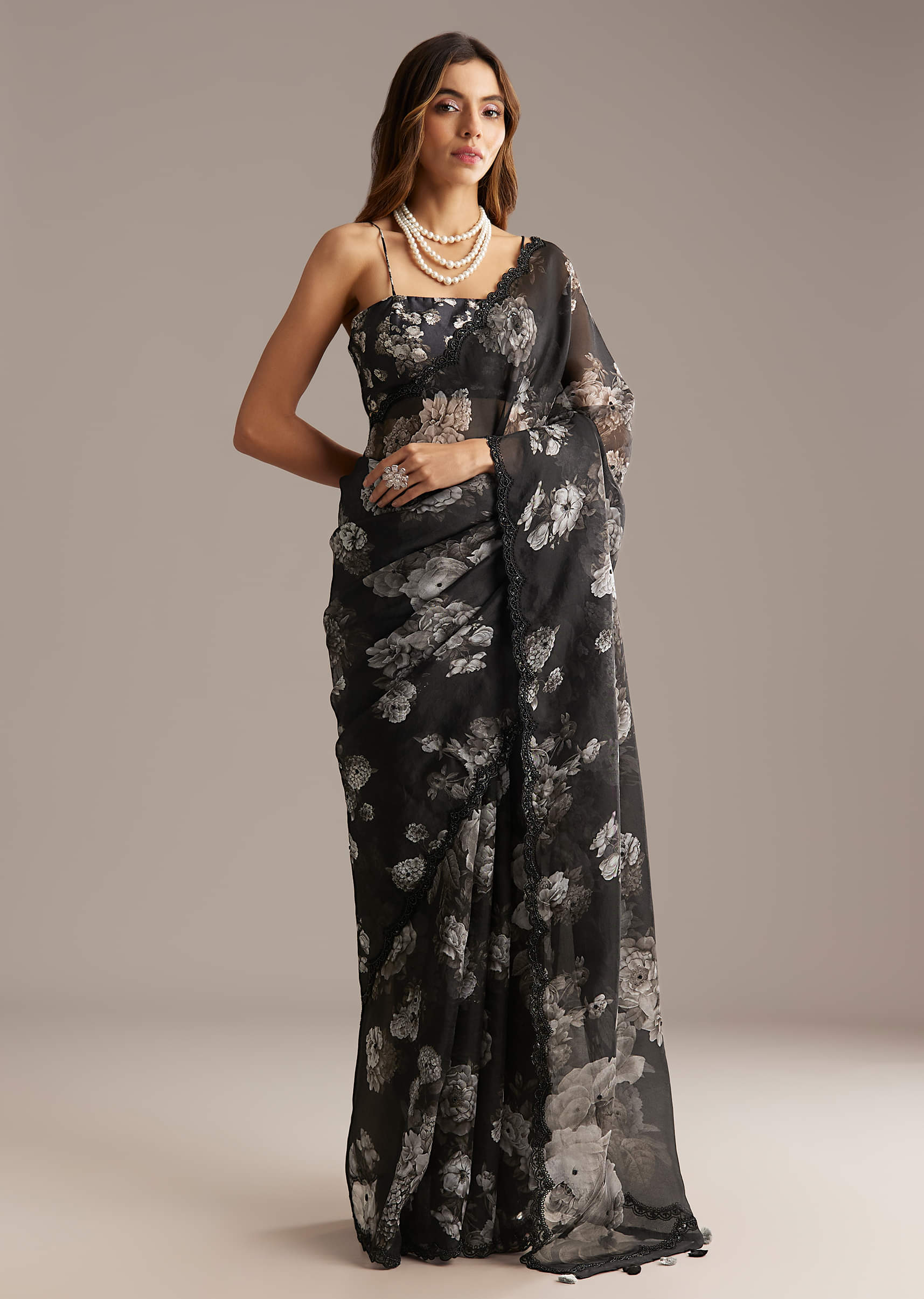 Black Organza Saree With Floral Print And Sequin Embroidery - Image 3
