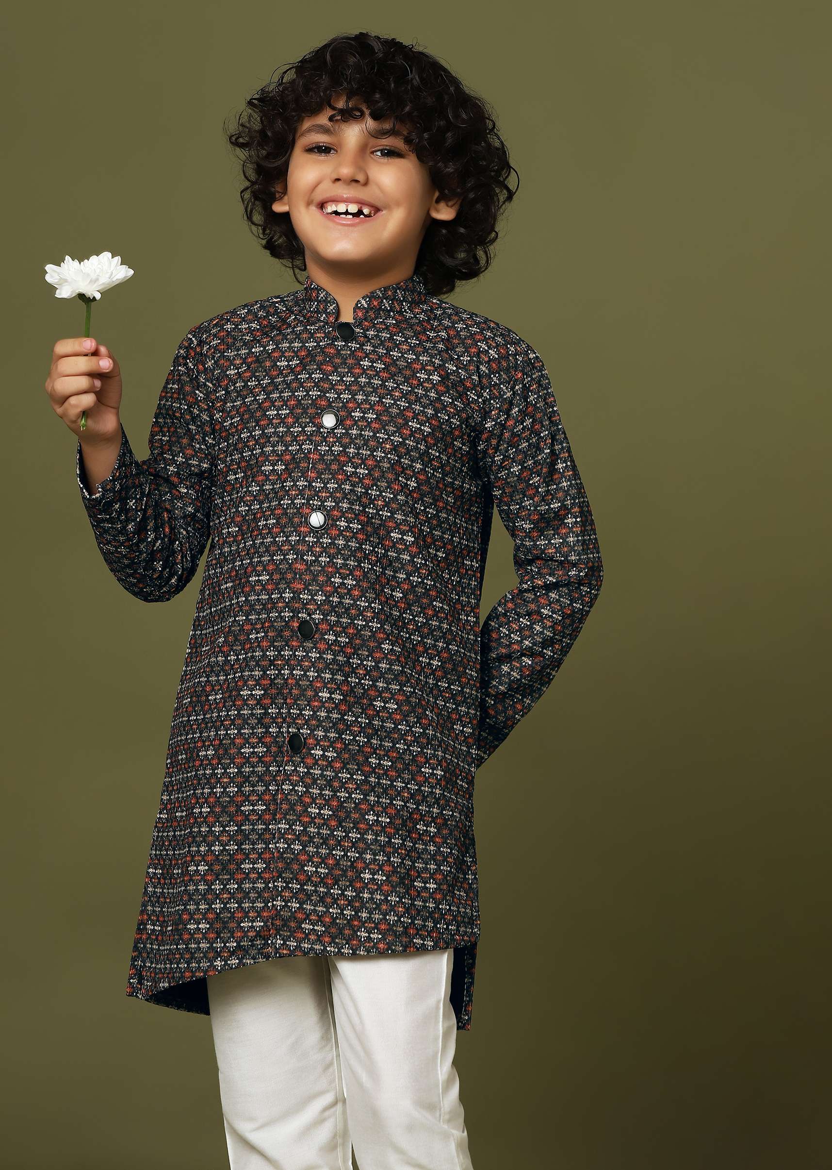 Black Printed Kurta And Pant Set In Silk - Image 2