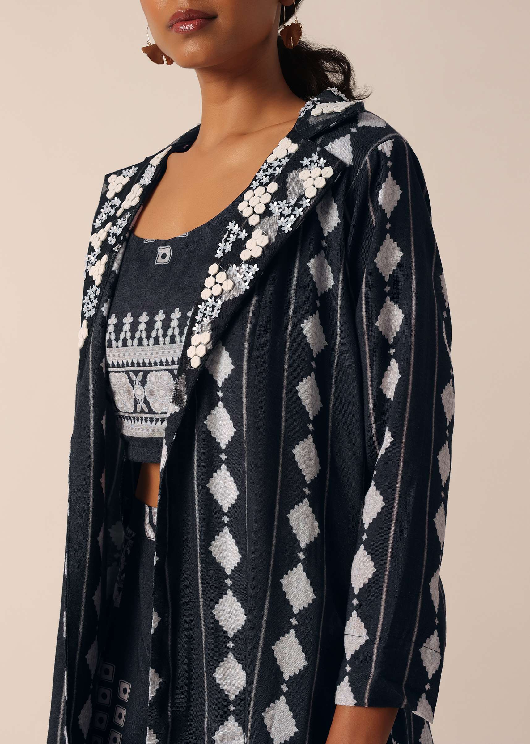 Black Printed Long Jacket And Pant Set In Cotton - Image 4