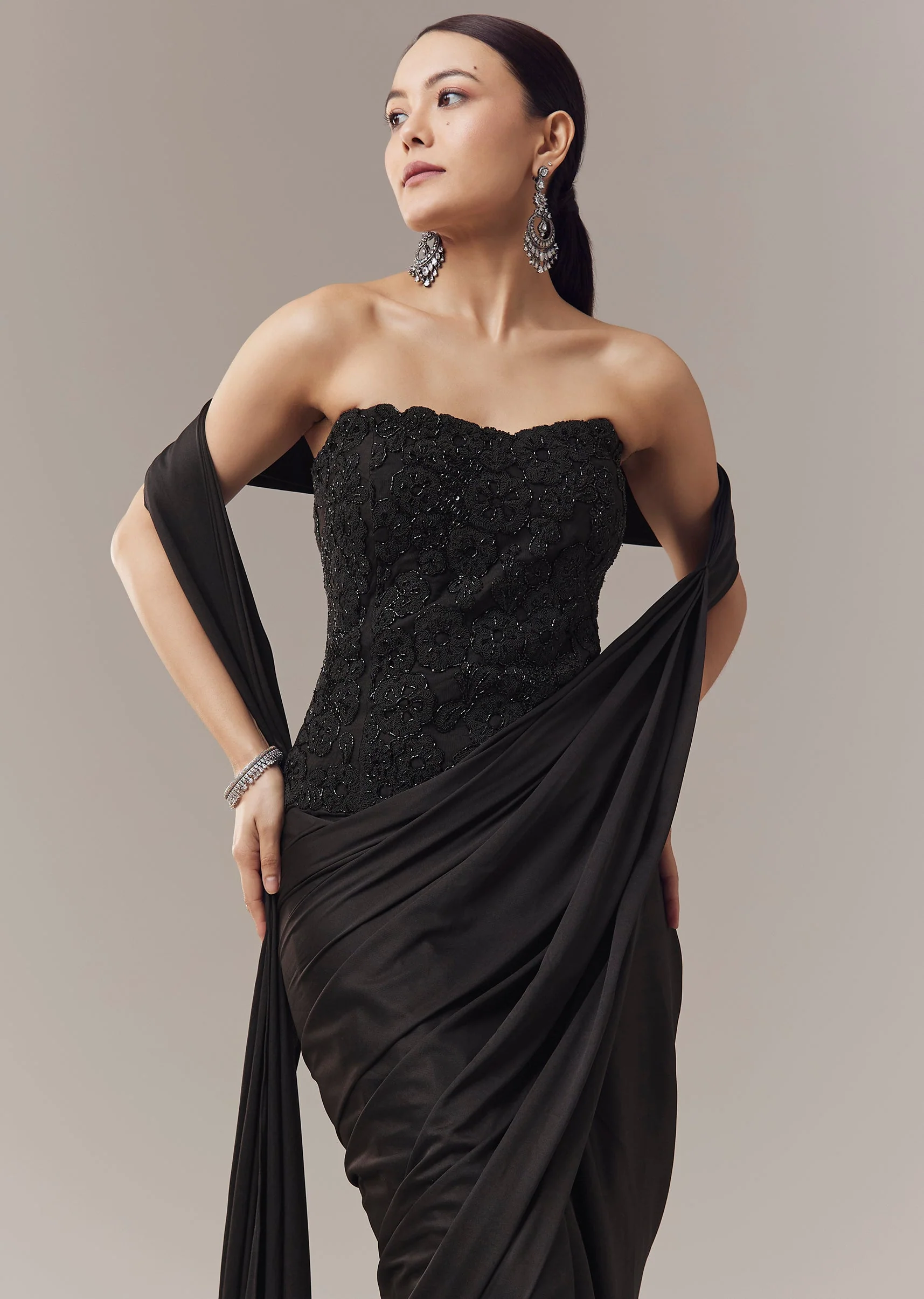 Black Ready Pleated Corset Saree With Thread And Cut Dana Work - Image 4