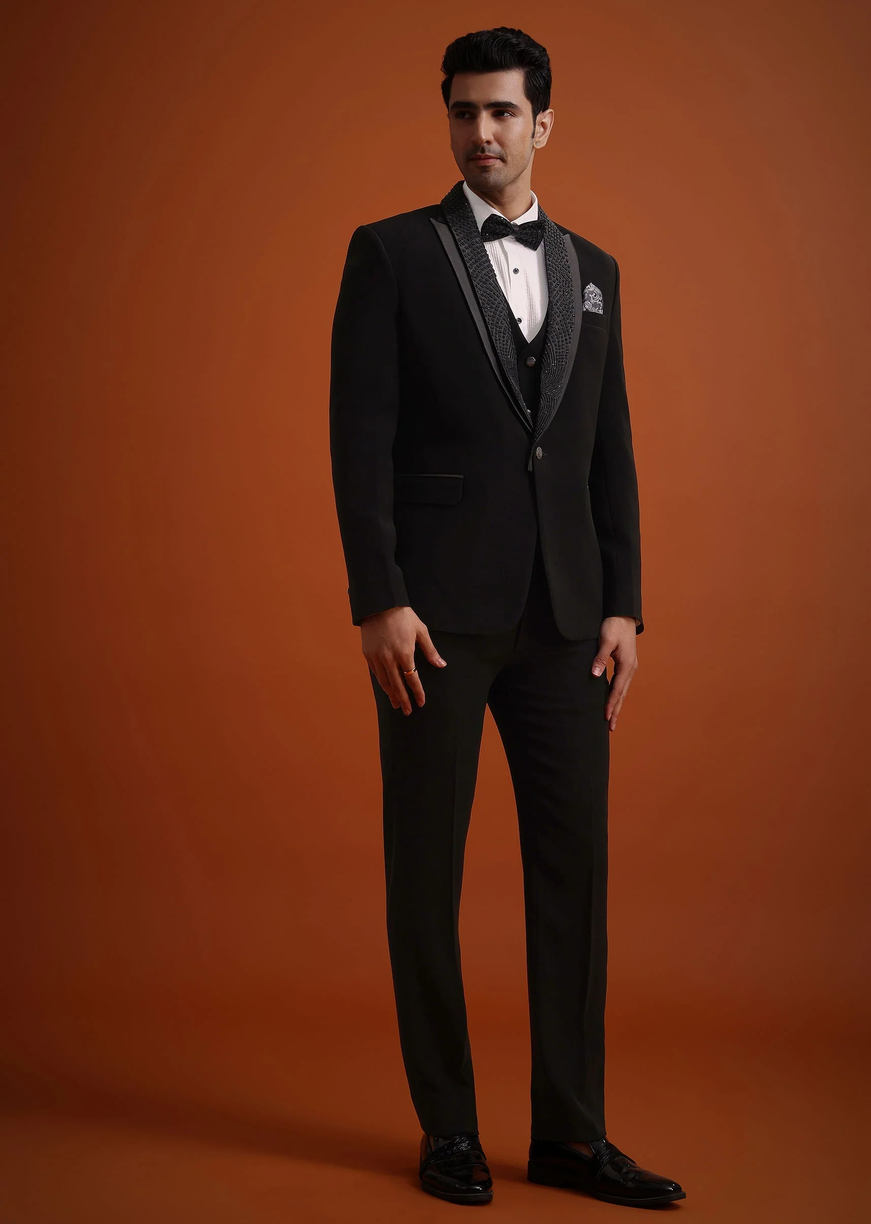 Black Resham Work Tuxedo And Pant Set - Image 4