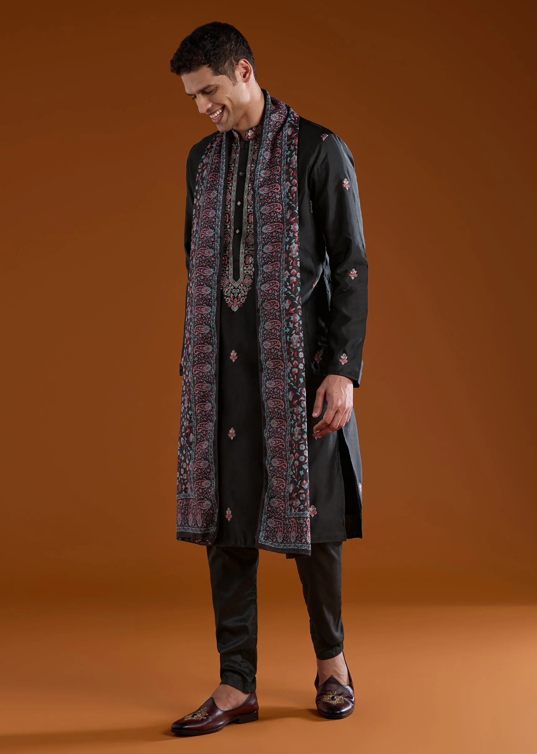 Black Silk Embroidered Mens Kurta Pant Set with Dupatta - Image 3