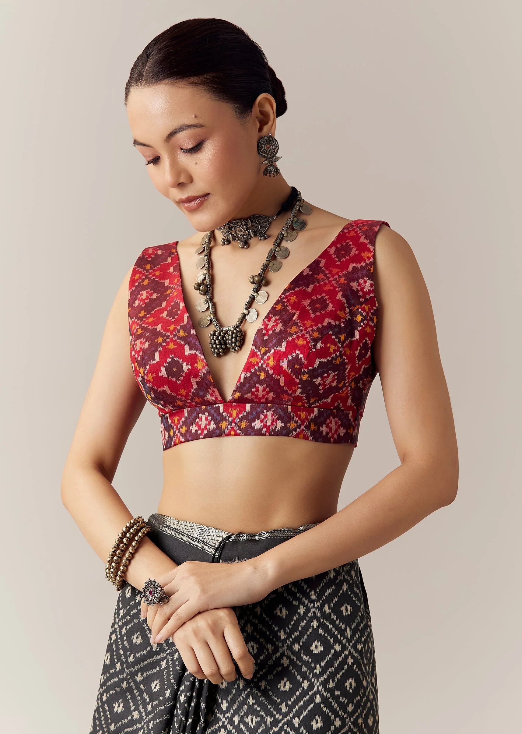 Black Silk Ikkat Weave Saree with Unstitched Blouse - Image 7