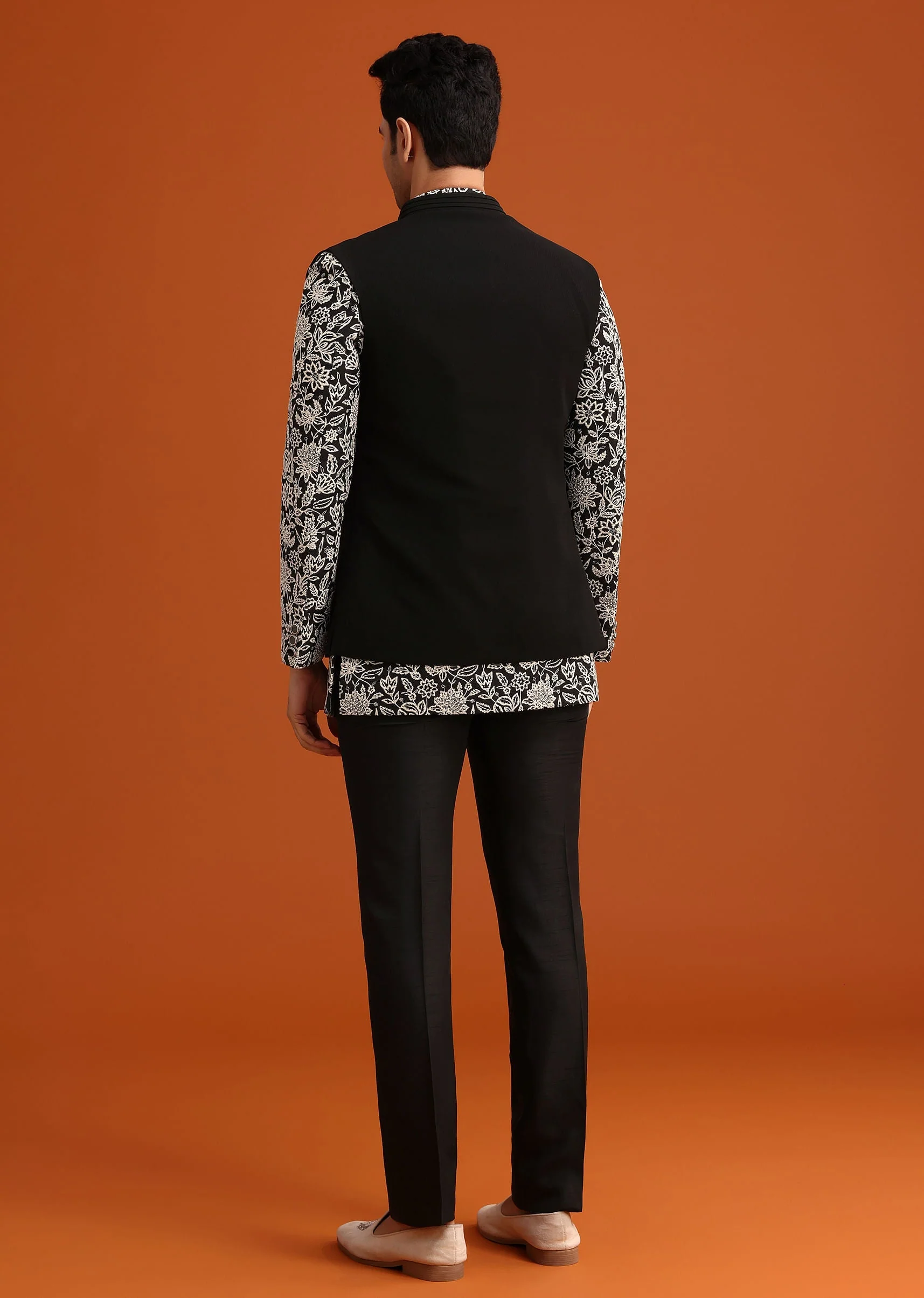 Black Silk Jacket And Kurta Set With Zari Work - Image 5