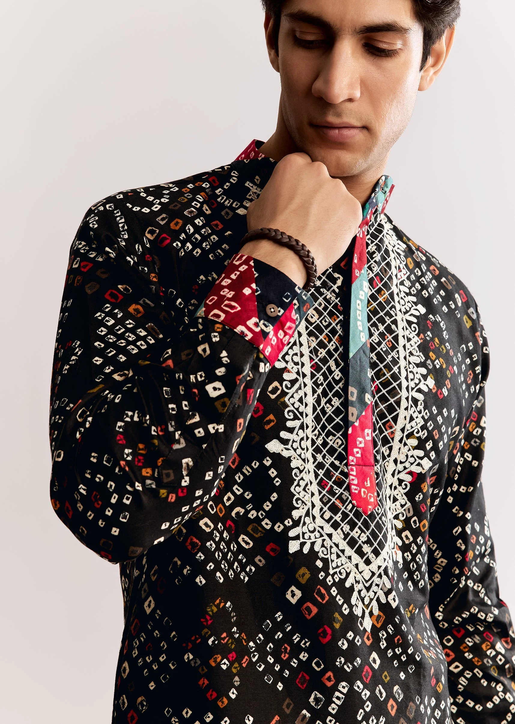 Black Silk Kurta Set With Bandhani Print - Image 3
