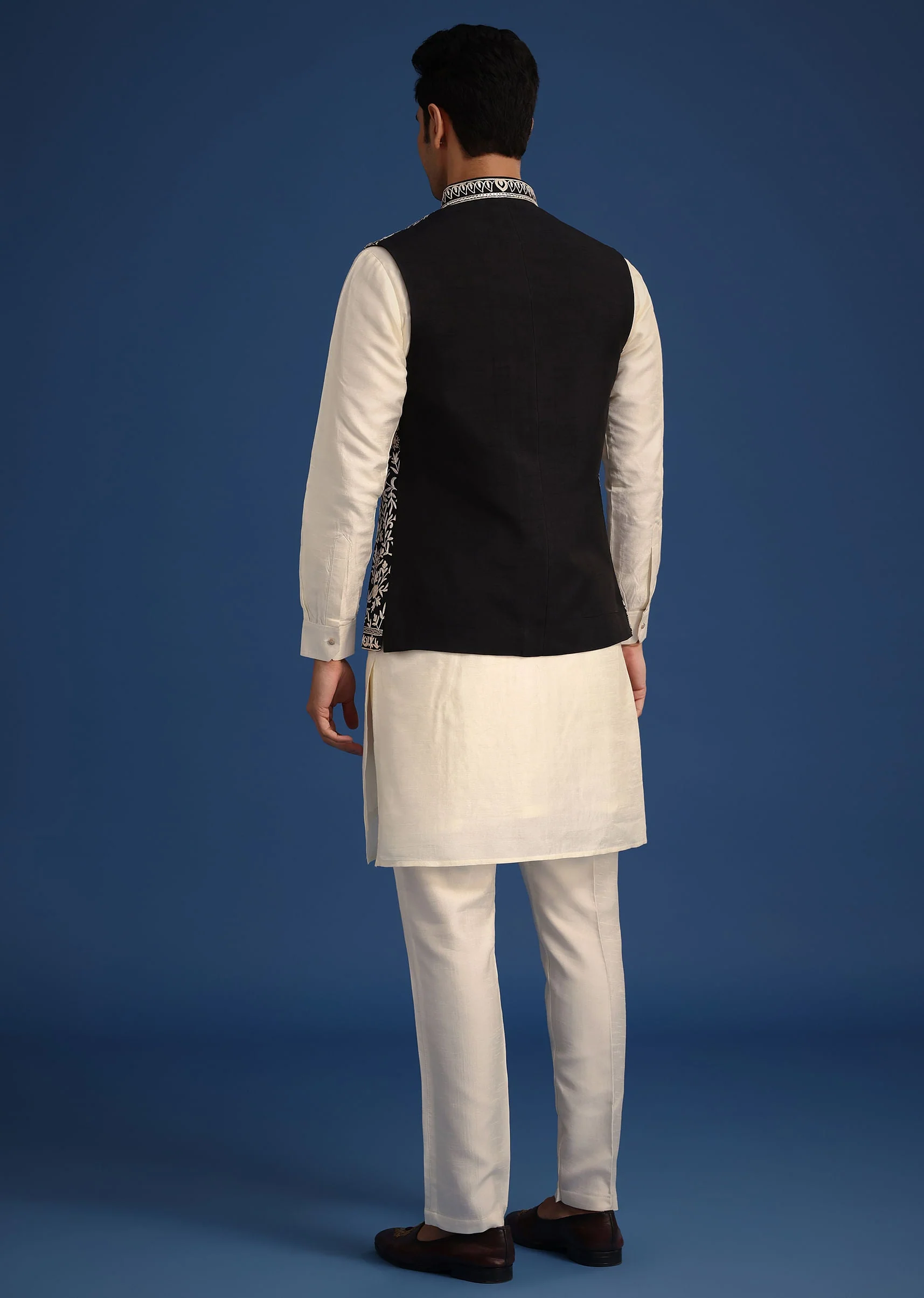 Black Silk Thread Work Jacket And Kurta Set - Image 5