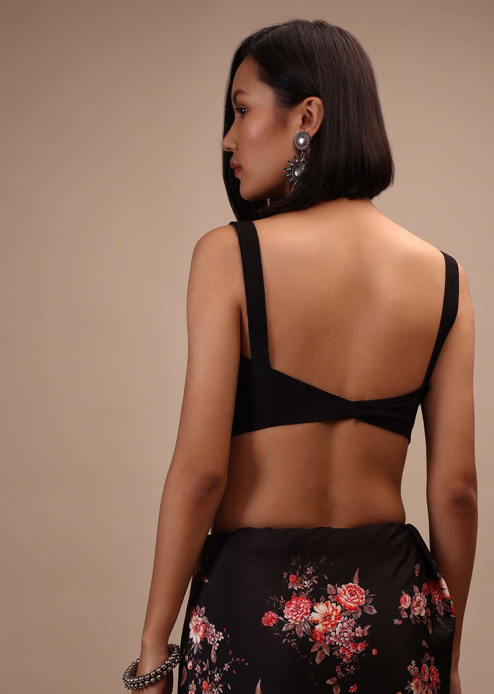 Black Sleeveless Blouse In Raw Silk With Sweetheart Neckline. Thick Strap And Adjustable Tassel Dori - Image 2