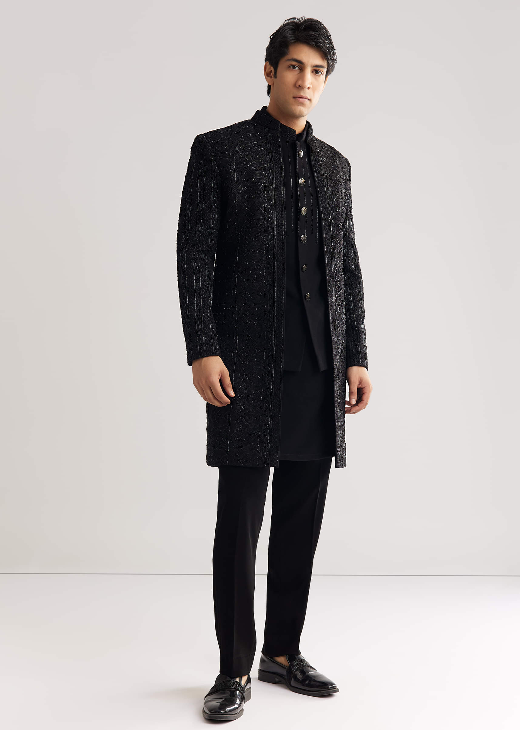 Black Suiting Indo Western With Thread And Beadwork - Image 4