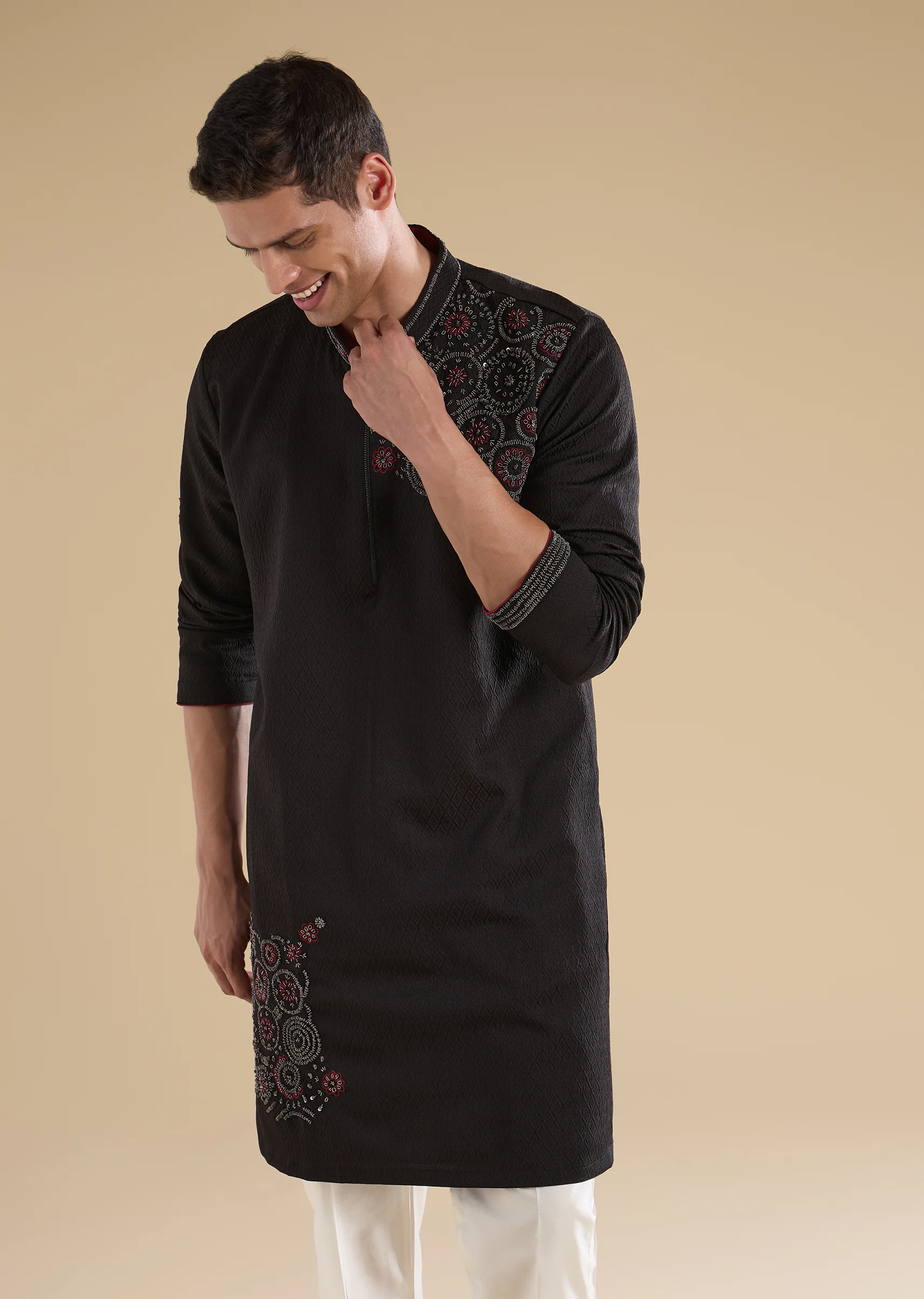 Black Suiting Sequin Resham Threadwork Kurta Set - Image 4