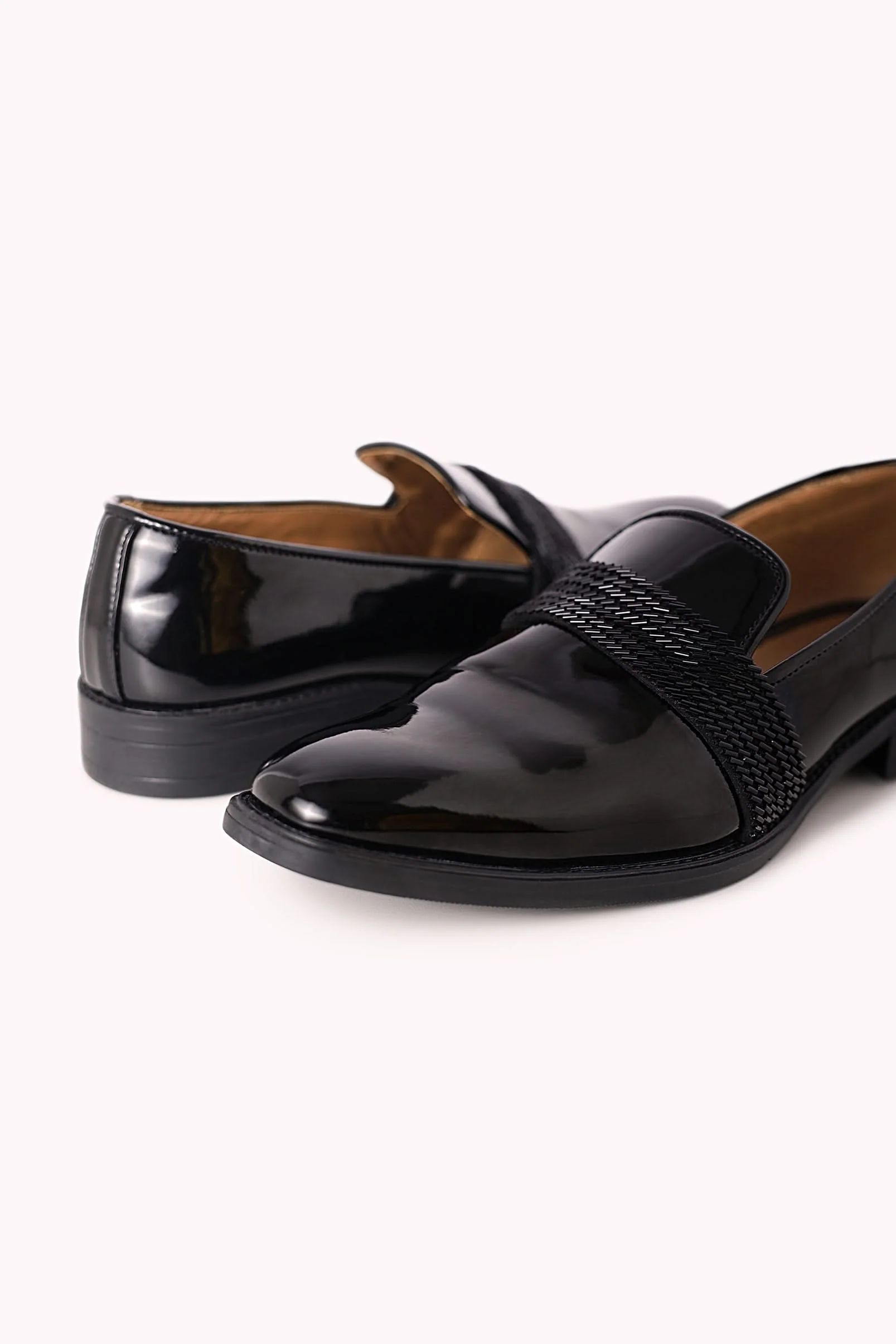 Black Textured Juttis - Image 9