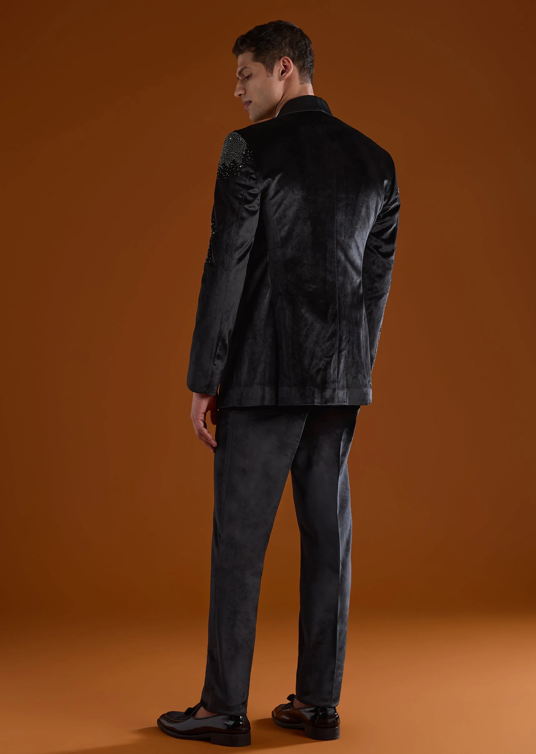 Black Velvet Mens Tuxedo Contemporary Style - Image 5