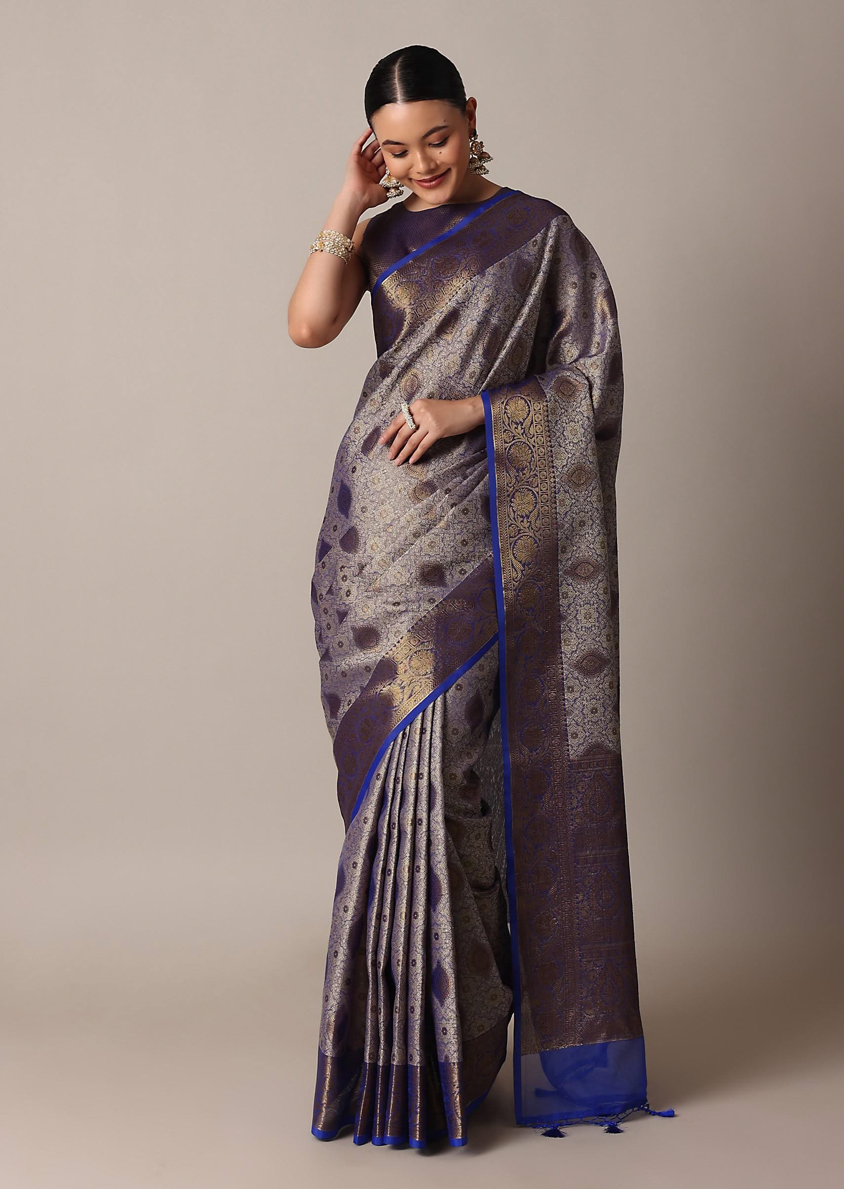 Blue Banarasi Tunchui Silk Saree With Tassel Pallu And Unstitched Blouse Piece - Image 3