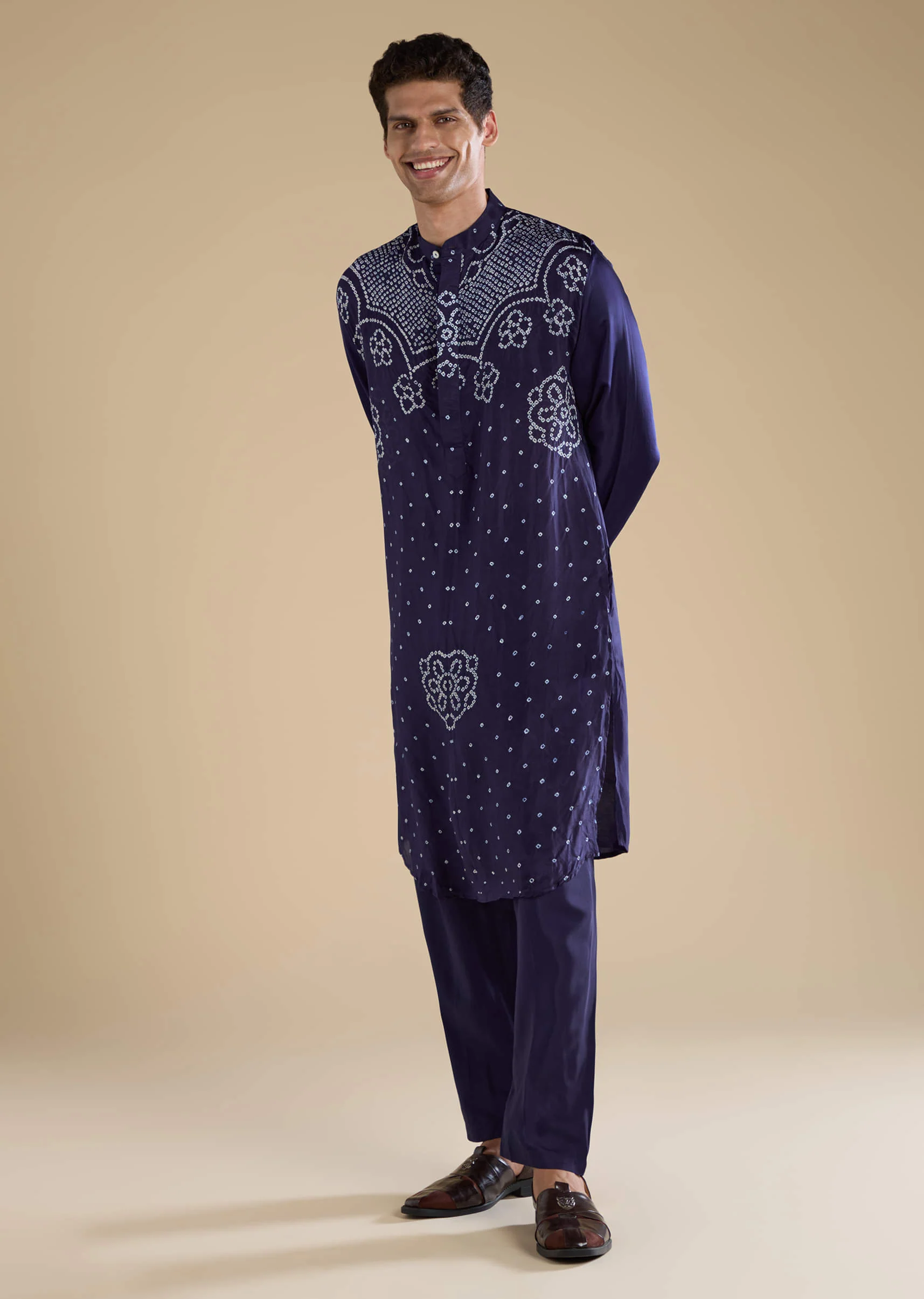 Blue Bandhani Silk Mens Straight Kurta Pant Set - Image 3